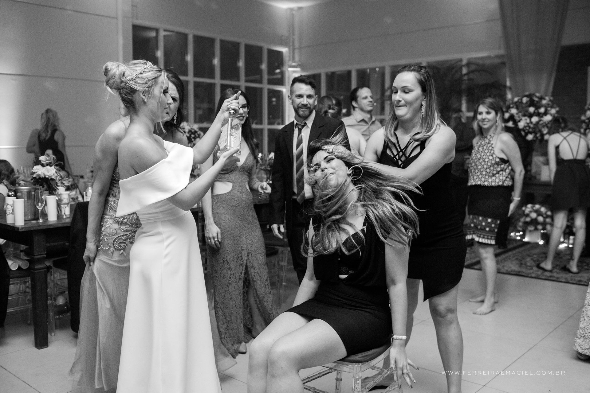 Foto Casamento Bruna e Tiago - Sítio do Cássio - Balneário Gaivota - SC Foto Casamento Bruna e Tiago - Sítio do Cássio - Balneário Gaivota - SC - Imagem 60