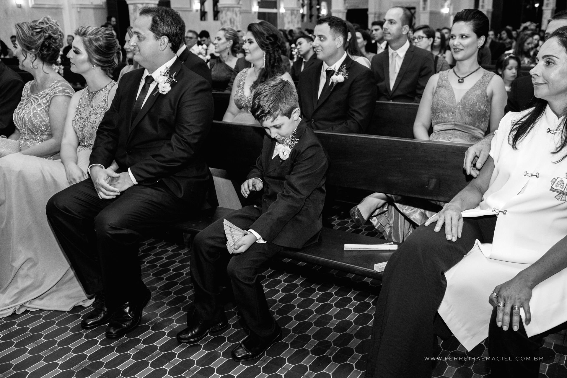 Foto Casamento Larissa e Arturo - Igreja Nossa Senhora Mãe dos Homens - Grêmio Fronteira - Araranguá - SC Foto Casamento Larissa e Arturo - Igreja Nossa Senhora Mãe dos Homens - Grêmio Fronteira - Araranguá - SC - Imagem 41