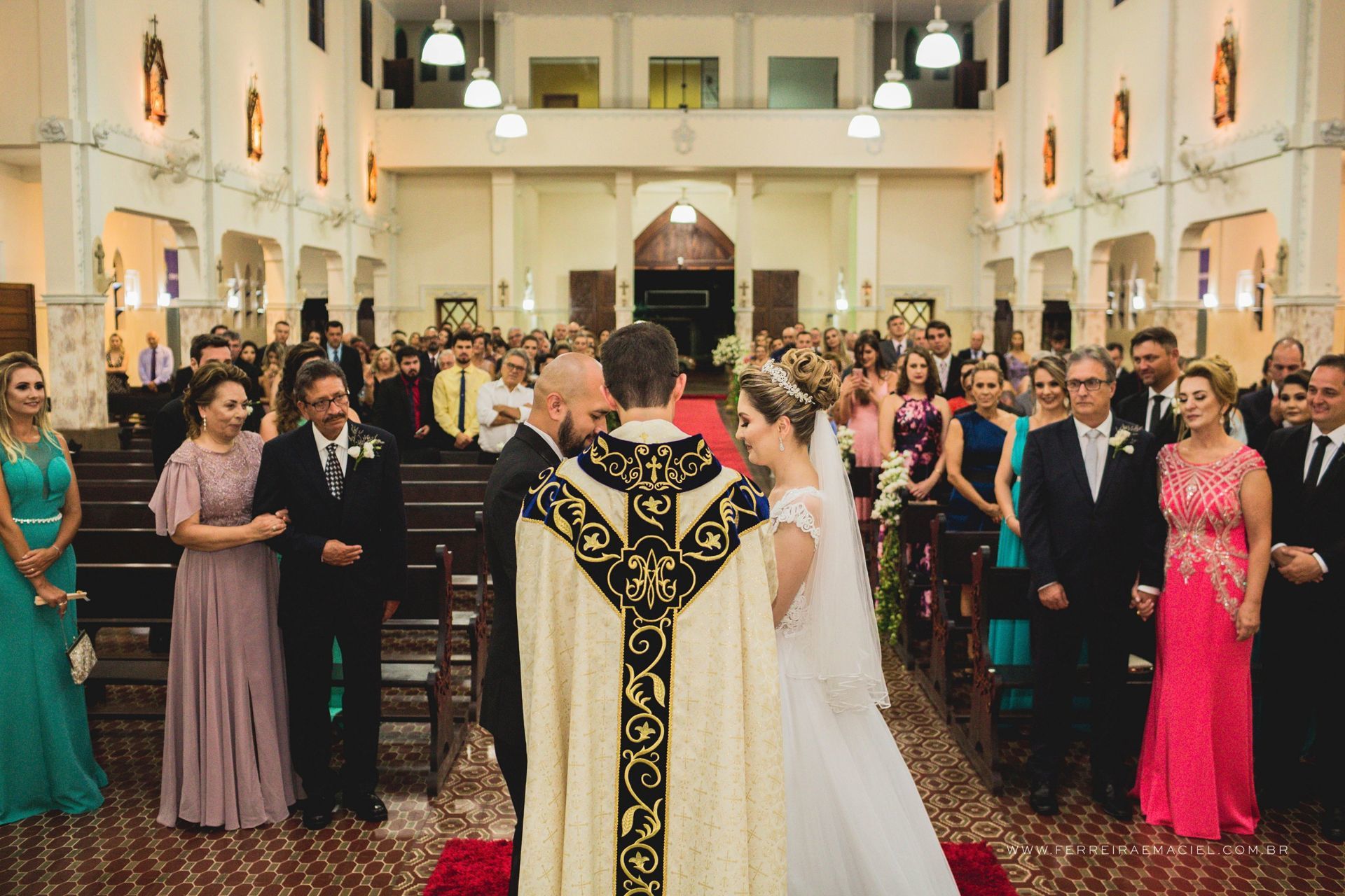 Foto Casamento Larissa e Arturo - Igreja Nossa Senhora Mãe dos Homens - Grêmio Fronteira - Araranguá - SC Foto Casamento Larissa e Arturo - Igreja Nossa Senhora Mãe dos Homens - Grêmio Fronteira - Araranguá - SC - Imagem 50