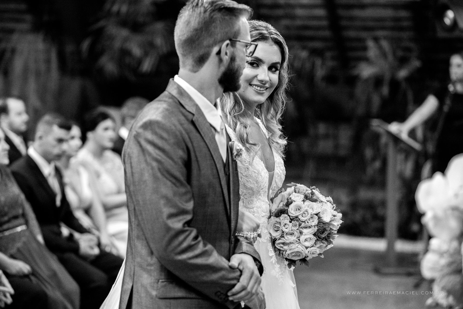 Foto Casamento Aline e Bruno - Igreja Perpétuo Socorro - Sítio Dourado - Criciúma - SC - Imagem 34
