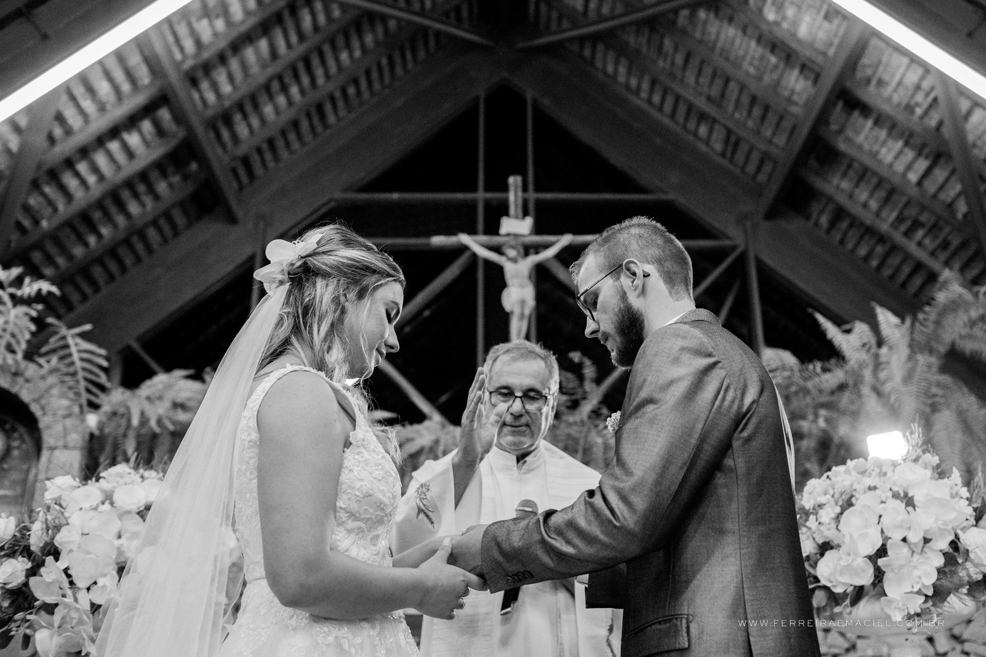 Foto Casamento Aline e Bruno - Igreja Perpétuo Socorro - Sítio Dourado - Criciúma - SC - Imagem 46