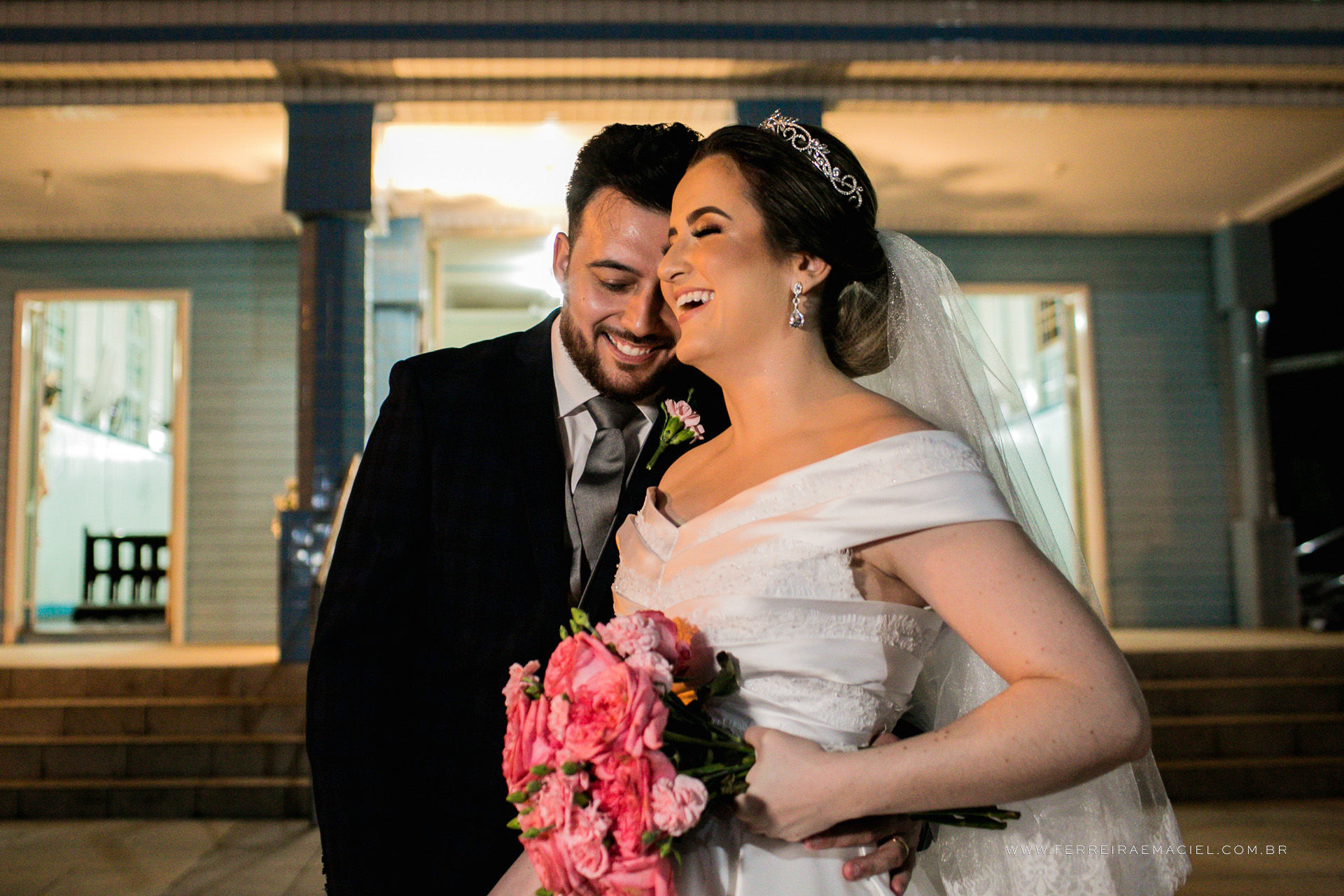 Foto Casamento Ana Julia e Renato - Igreja Santa Bárbara - Siderópolis - Petrus - Nova Veneza - SC Foto Casamento Ana Julia e Renato - Igreja Santa Bárbara - Siderópolis - Petrus - Nova Veneza - SC - Imagem 133