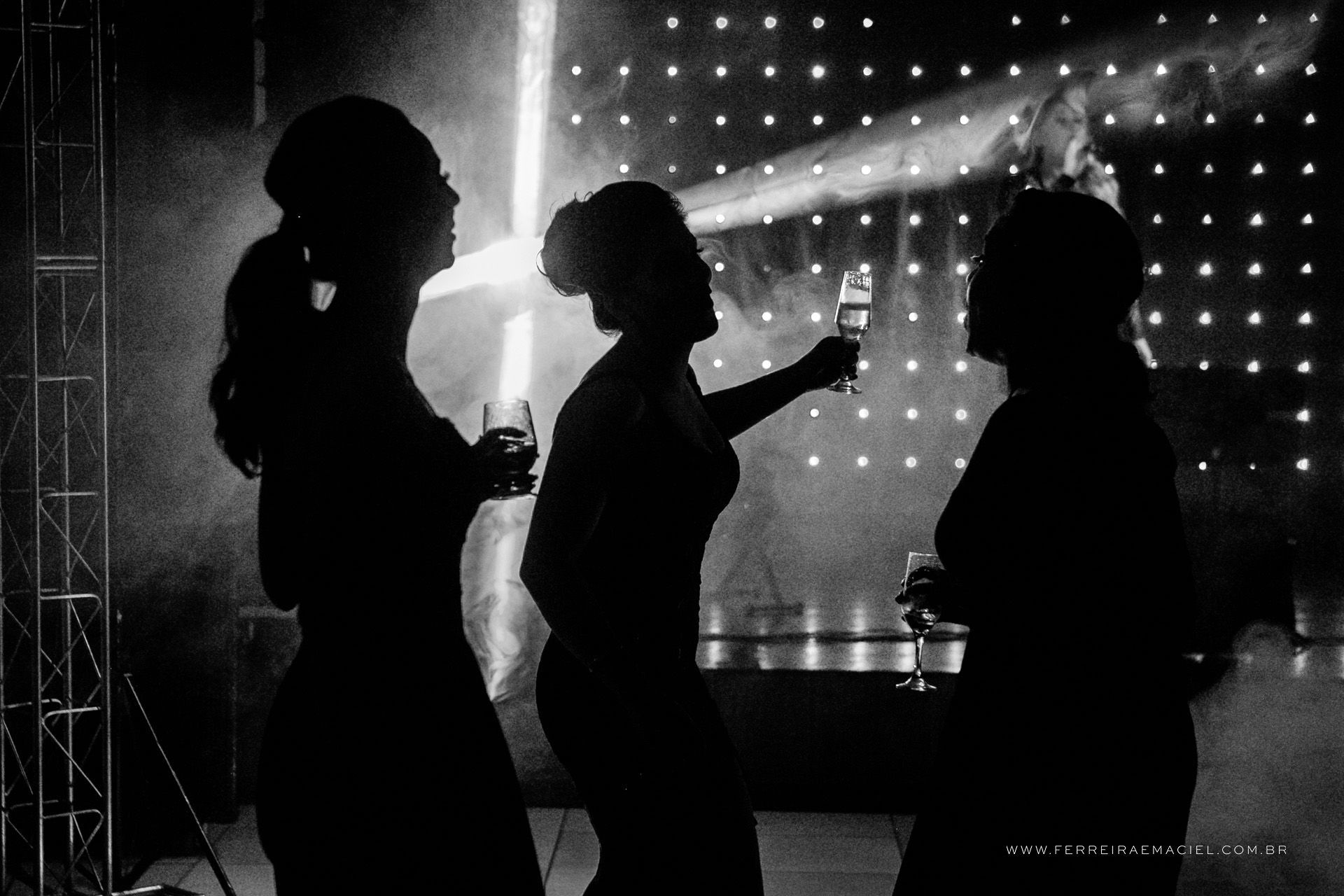 Foto Casamento Ana Julia e Renato - Igreja Santa Bárbara - Siderópolis - Petrus - Nova Veneza - SC Foto Casamento Ana Julia e Renato - Igreja Santa Bárbara - Siderópolis - Petrus - Nova Veneza - SC - Imagem 148
