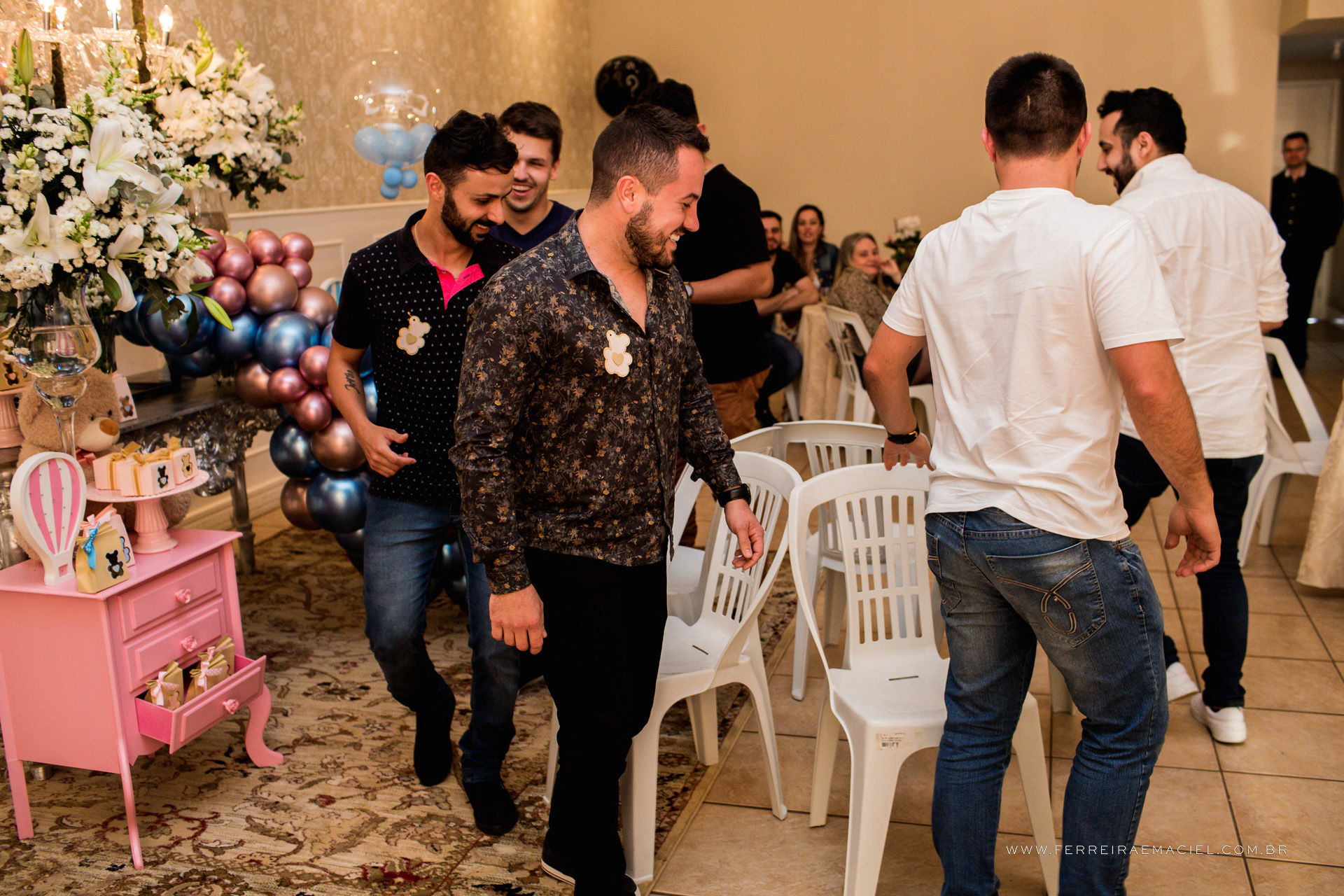 Foto Chá Revelação - Débora e Willian - Nivia Doces - Meleiro - SC Foto Chá Revelação - Débora e Willian - Nivia Doces - Meleiro - SC - Imagem 39