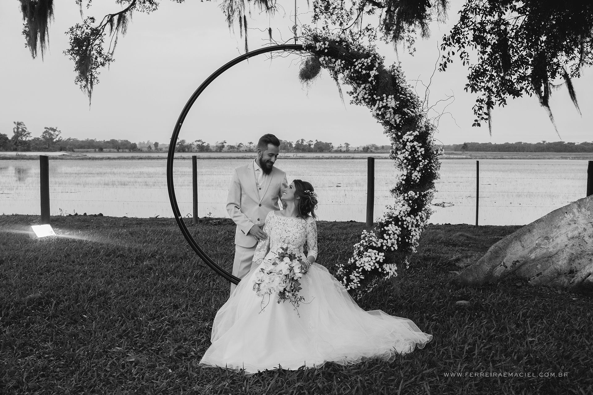 Foto Casamento Débora e Willian - Araranguá - SC Foto Casamento Débora e Willian - Araranguá - SC - Imagem 36