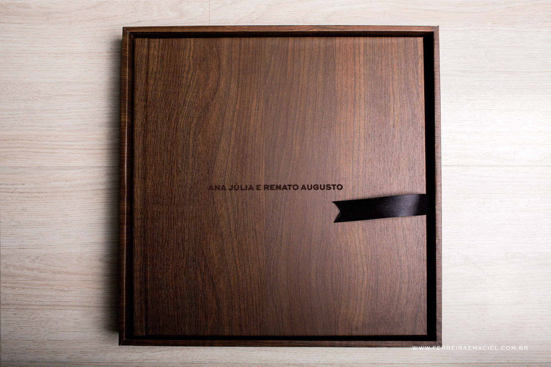Foto  Álbum Capa de Madeira - Imagem 10