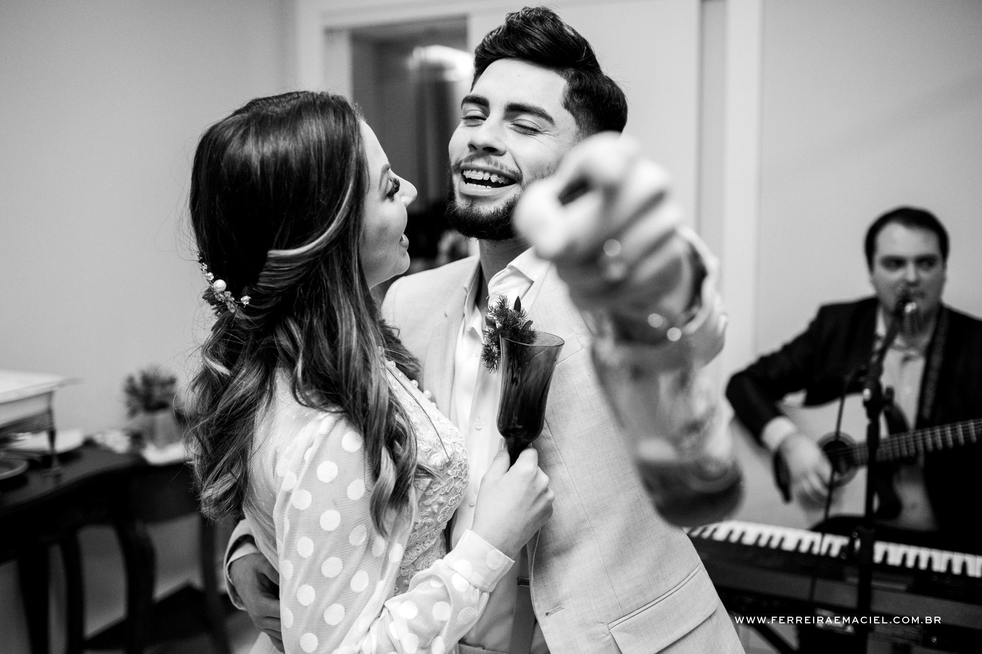 Foto Casamento Civil Mariele e Matheus - Cartório Daniela Araújo - Araranguá - SC Foto Casamento Civil Mariele e Matheus - Cartório Daniela Araújo - Araranguá - SC - Imagem 61