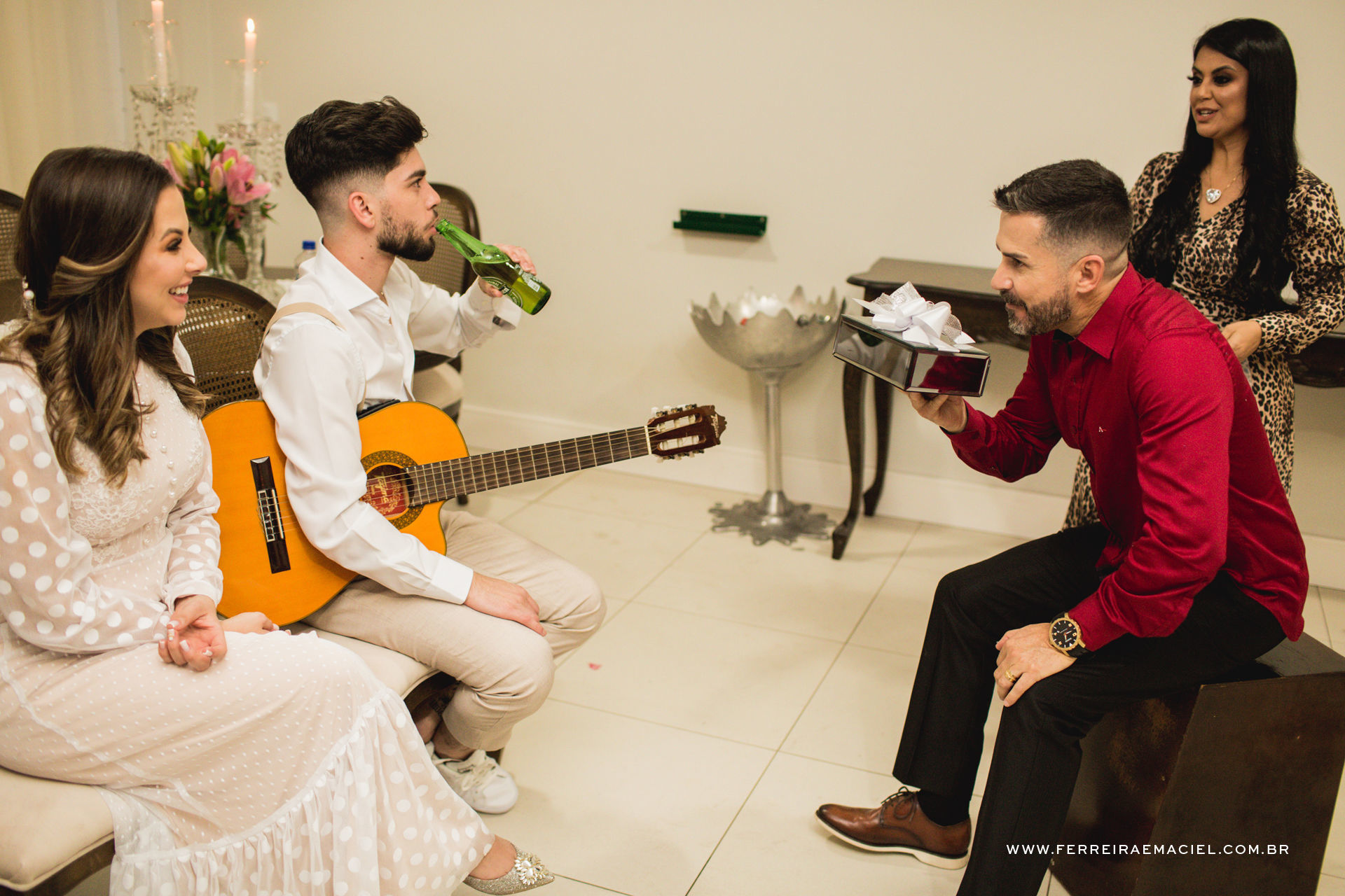 Foto Casamento Civil Mariele e Matheus - Cartório Daniela Araújo - Araranguá - SC Foto Casamento Civil Mariele e Matheus - Cartório Daniela Araújo - Araranguá - SC - Imagem 76
