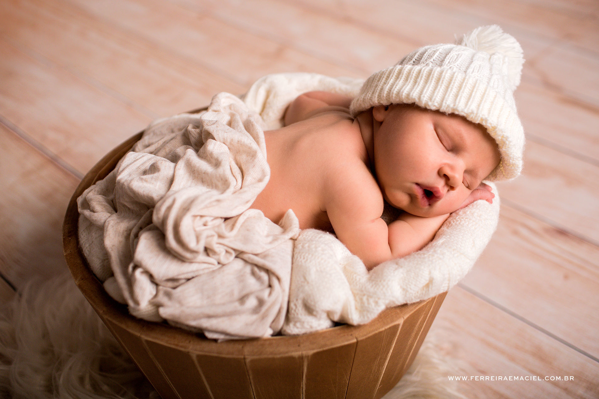 Foto Ensaio Newborn Ravi Foto Ensaio Newborn Ravi - Imagem 5