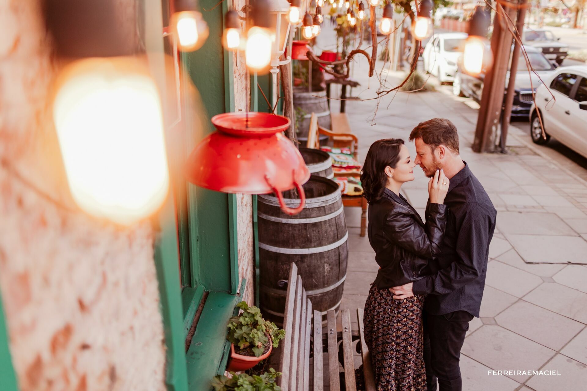 Foto Fotos de casal no Le Jardin Parque de Lavanda - Pre-wedding em Gramado e Canela - RS - Ensaio fotogrÃƒÆ’Ã†â€™Ãƒâ€ Ã¢â‚¬â„¢ÃƒÆ’Ã¢â‚¬ ÃƒÂ¢Ã¢â€šÂ¬Ã¢â€žÂ¢ÃƒÆ’Ã†â€™ÃƒÂ¢Ã¢â€šÂ¬ ÃƒÆ’Ã‚Â¢ÃƒÂ¢Ã¢â‚¬Å¡Ã‚Â¬ÃƒÂ¢Ã¢â‚¬Å¾Ã‚Â¢ÃƒÆ’Ã†â€™Ãƒâ€ Ã¢â‚¬â„¢ÃƒÆ’Ã‚Â¢ÃƒÂ¢Ã¢â‚¬Å¡Ã‚Â¬Ãƒâ€¦Ã‚Â¡ÃƒÆ’Ã†â€™ÃƒÂ¢Ã¢â€šÂ¬Ã…Â¡ÃƒÆ’Ã¢â‚¬Å¡Ãƒâ€šÃ‚Â¡fico na Rua Torta - Camila e Douglas - Imagem 18