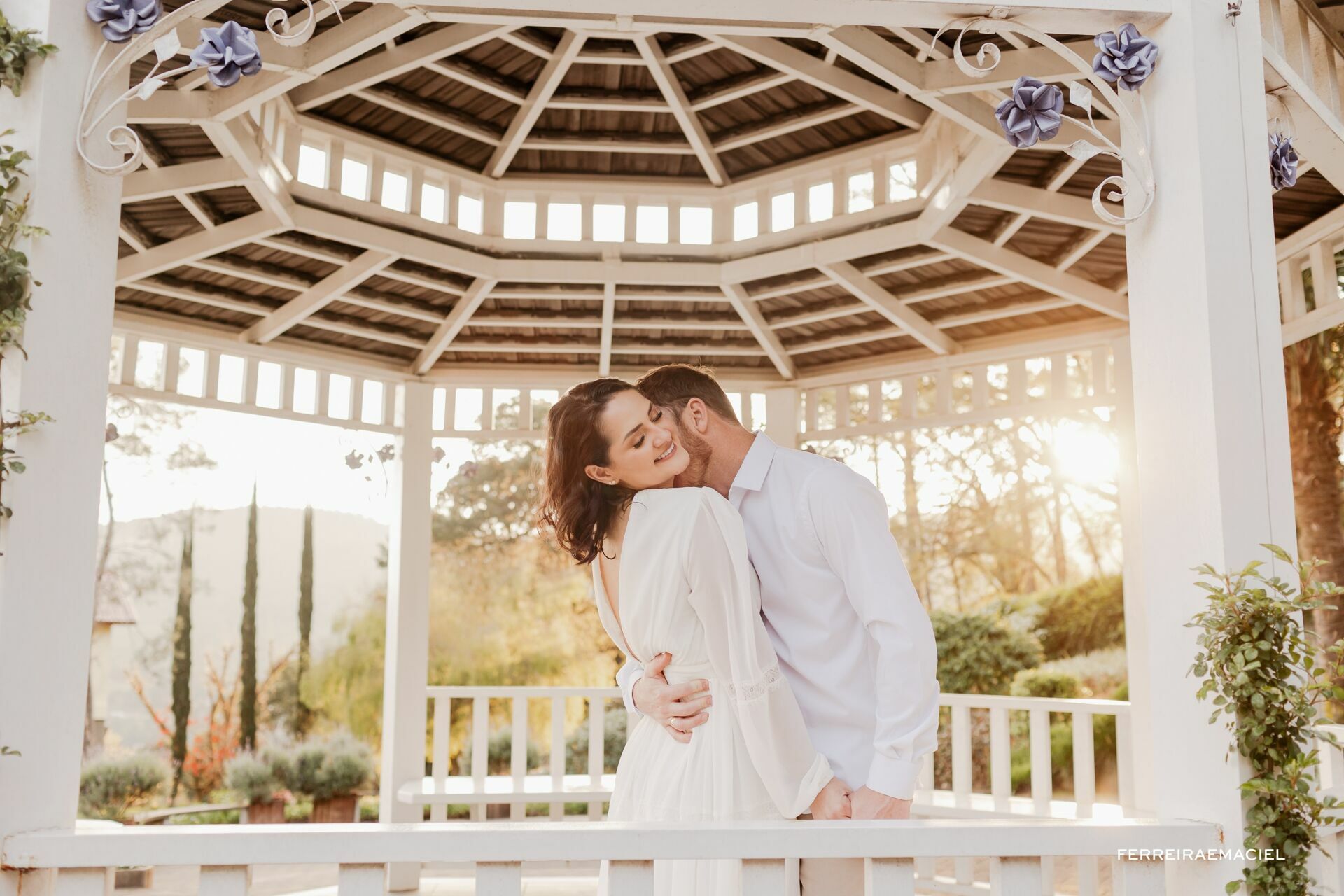 Foto Fotos de casal no Le Jardin Parque de Lavanda - Pre-wedding em Gramado e Canela - RS - Ensaio fotogrÃƒÆ’Ã†â€™Ãƒâ€ Ã¢â‚¬â„¢ÃƒÆ’Ã¢â‚¬ ÃƒÂ¢Ã¢â€šÂ¬Ã¢â€žÂ¢ÃƒÆ’Ã†â€™ÃƒÂ¢Ã¢â€šÂ¬ ÃƒÆ’Ã‚Â¢ÃƒÂ¢Ã¢â‚¬Å¡Ã‚Â¬ÃƒÂ¢Ã¢â‚¬Å¾Ã‚Â¢ÃƒÆ’Ã†â€™Ãƒâ€ Ã¢â‚¬â„¢ÃƒÆ’Ã‚Â¢ÃƒÂ¢Ã¢â‚¬Å¡Ã‚Â¬Ãƒâ€¦Ã‚Â¡ÃƒÆ’Ã†â€™ÃƒÂ¢Ã¢â€šÂ¬Ã…Â¡ÃƒÆ’Ã¢â‚¬Å¡Ãƒâ€šÃ‚Â¡fico na Rua Torta - Camila e Douglas - Imagem 23