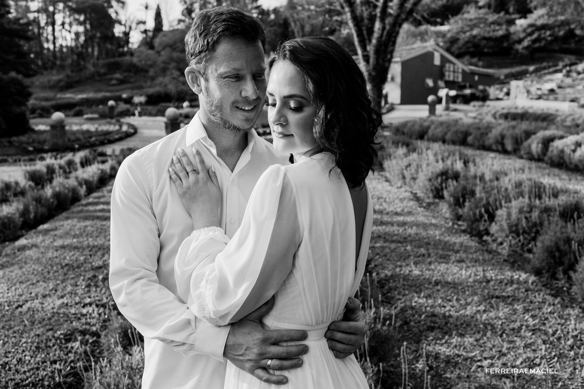 Foto Fotos de casal no Le Jardin Parque de Lavanda - Pre-wedding em Gramado e Canela - RS - Ensaio fotogrÃƒÆ’Ã†â€™Ãƒâ€ Ã¢â‚¬â„¢ÃƒÆ’Ã¢â‚¬ ÃƒÂ¢Ã¢â€šÂ¬Ã¢â€žÂ¢ÃƒÆ’Ã†â€™ÃƒÂ¢Ã¢â€šÂ¬ ÃƒÆ’Ã‚Â¢ÃƒÂ¢Ã¢â‚¬Å¡Ã‚Â¬ÃƒÂ¢Ã¢â‚¬Å¾Ã‚Â¢ÃƒÆ’Ã†â€™Ãƒâ€ Ã¢â‚¬â„¢ÃƒÆ’Ã‚Â¢ÃƒÂ¢Ã¢â‚¬Å¡Ã‚Â¬Ãƒâ€¦Ã‚Â¡ÃƒÆ’Ã†â€™ÃƒÂ¢Ã¢â€šÂ¬Ã…Â¡ÃƒÆ’Ã¢â‚¬Å¡Ãƒâ€šÃ‚Â¡fico na Rua Torta - Camila e Douglas - Imagem 32