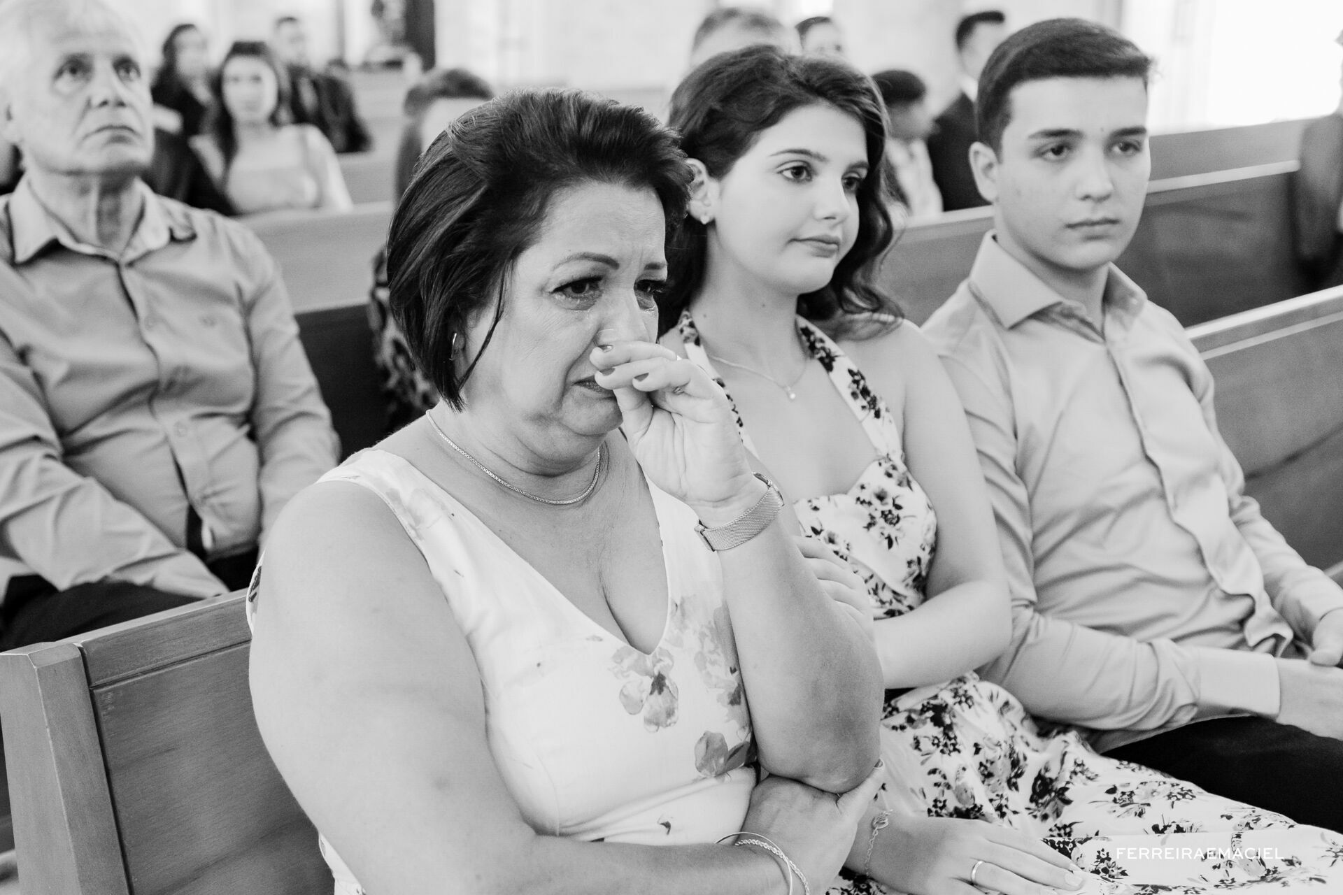 Foto Casamento de dia na Igreja da Cidade Alta Paróquia Sagrada Família e festa na Cachaçaria Pura Brasil - Araranguá - SC - Maiara e Valter Foto Casamento de dia na Igreja da Cidade Alta Paróquia Sagrada Família e festa na Cachaçaria Pura Brasil - Araranguá - SC - Maiara e Valter - Imagem 61