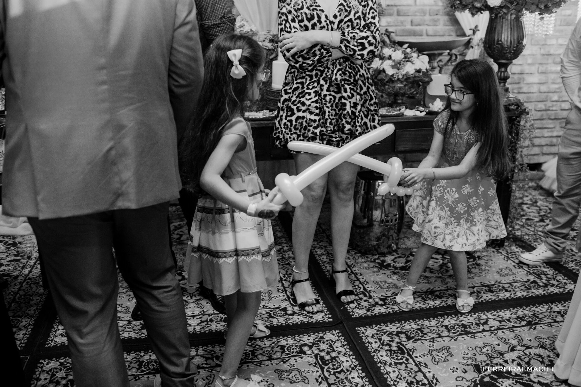 Foto Casamento de dia na Igreja da Cidade Alta Paróquia Sagrada Família e festa na Cachaçaria Pura Brasil - Araranguá - SC - Maiara e Valter Foto Casamento de dia na Igreja da Cidade Alta Paróquia Sagrada Família e festa na Cachaçaria Pura Brasil - Araranguá - SC - Maiara e Valter - Imagem 120