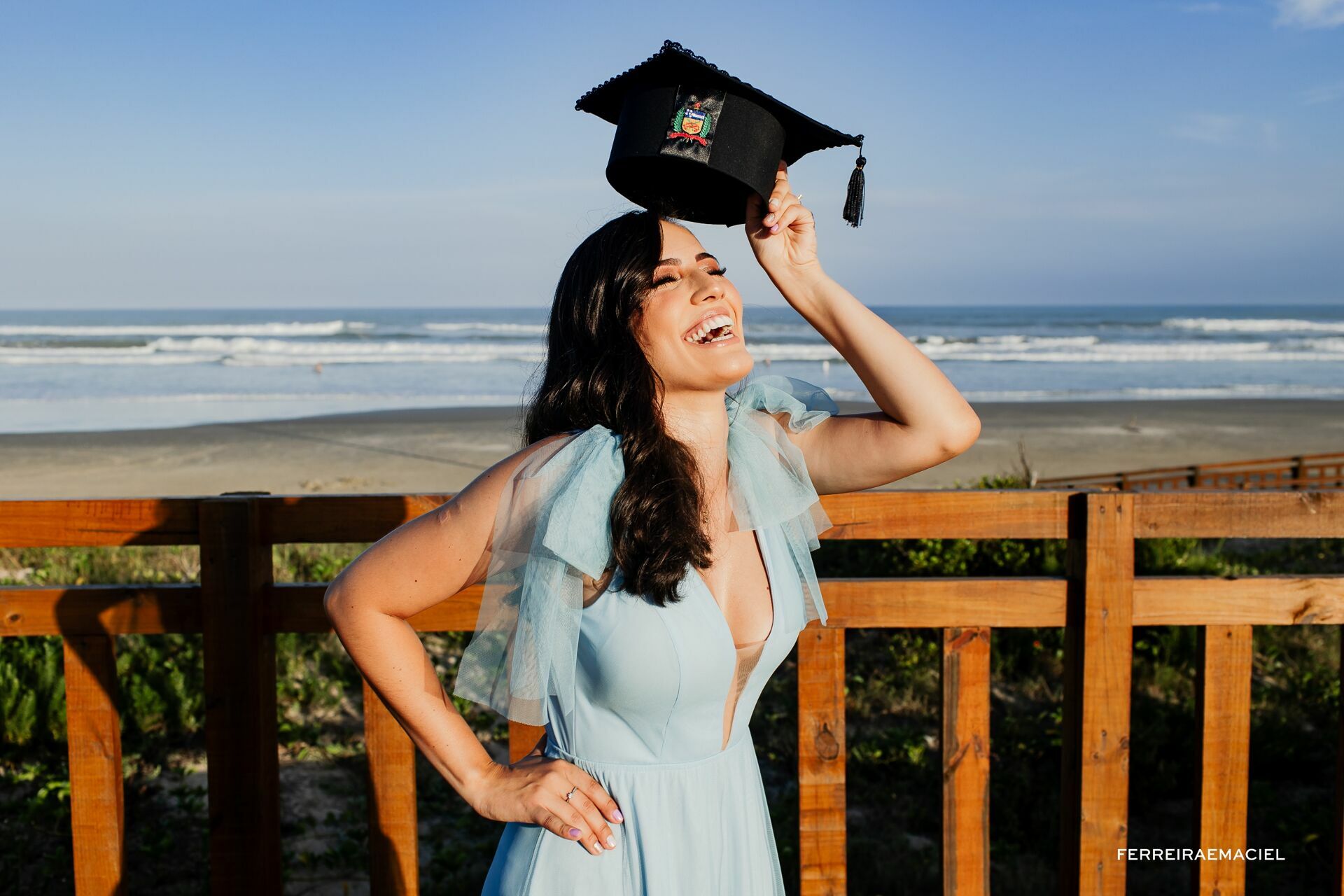 Vestido de formatura na hot sale praia