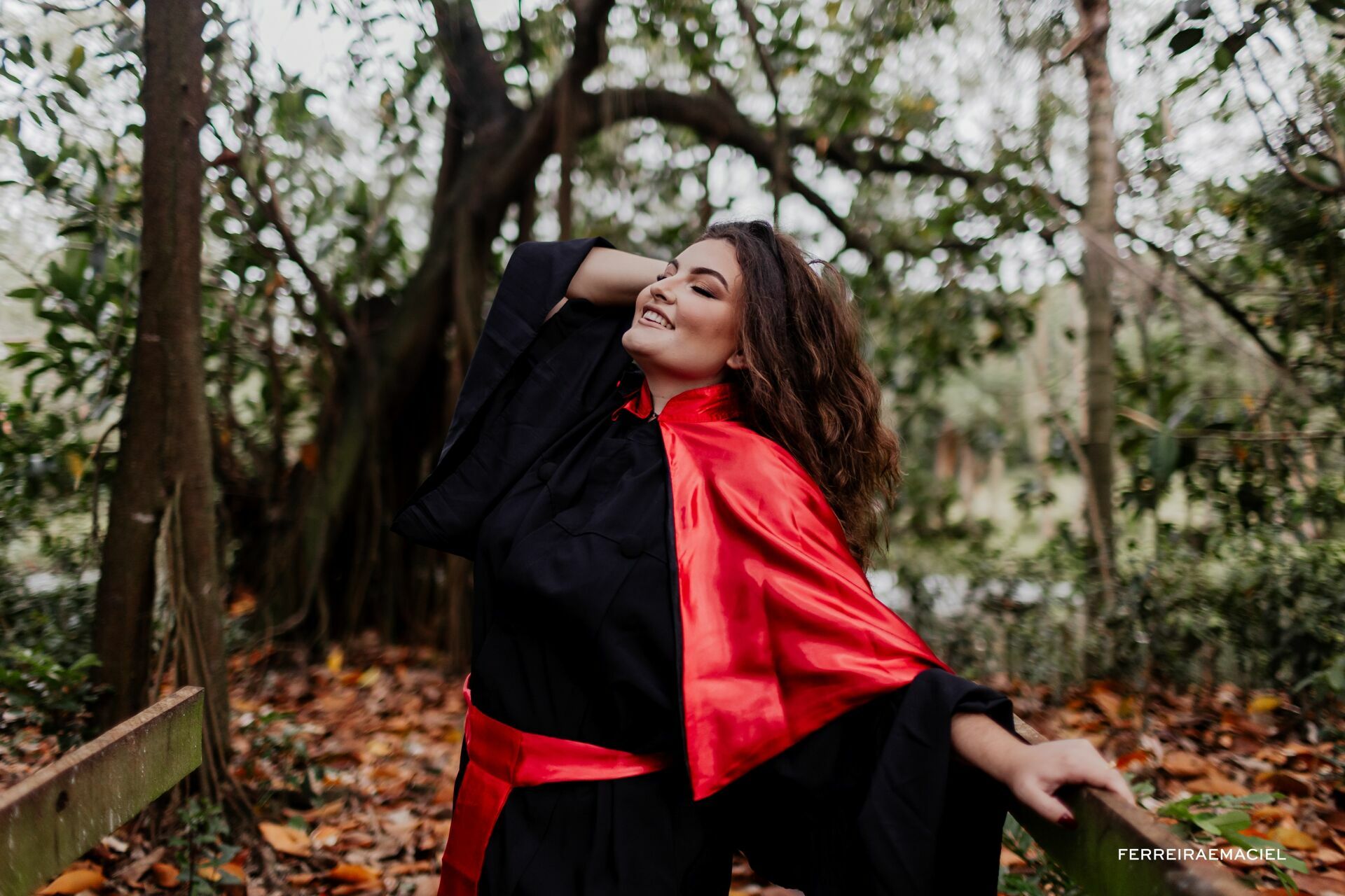 Foto Ensaio fotográfico de formatura - Design - UNISATC - Monise Possamai - Araranguá - SC - Imagem 24