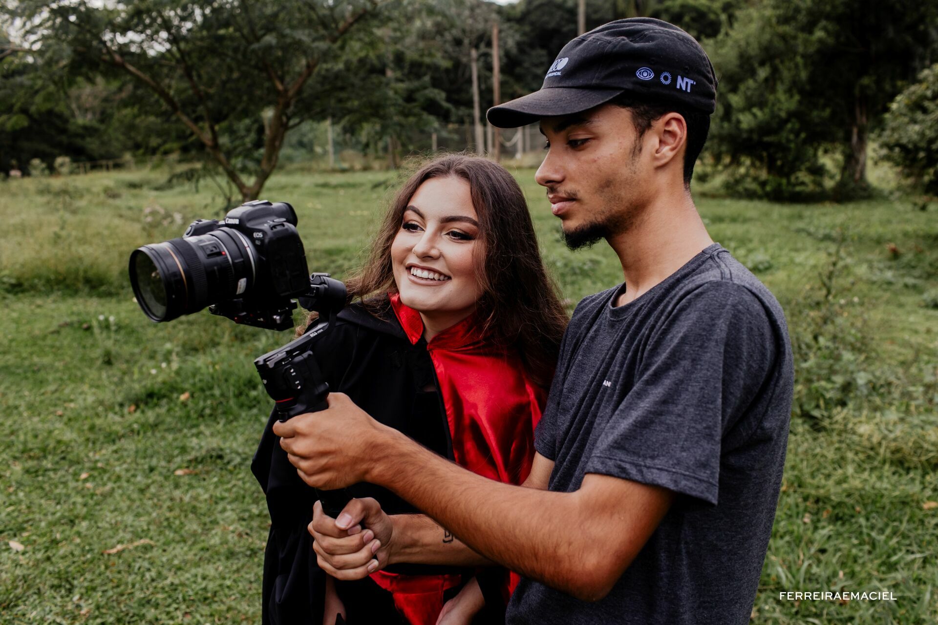 Foto Ensaio fotográfico de formatura - Design - UNISATC - Monise Possamai - Araranguá - SC - Imagem 6