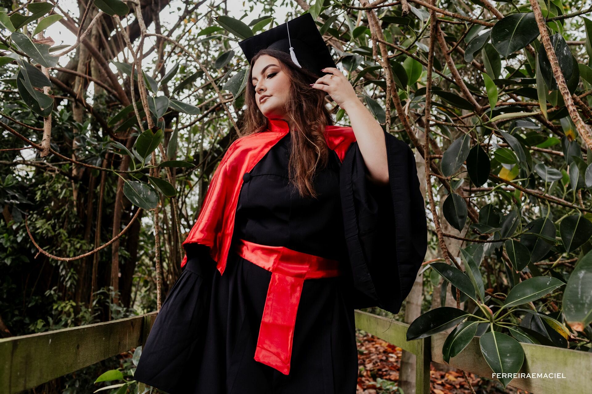 Foto Ensaio fotográfico de formatura - Design - UNISATC - Monise Possamai - Araranguá - SC - Imagem 18