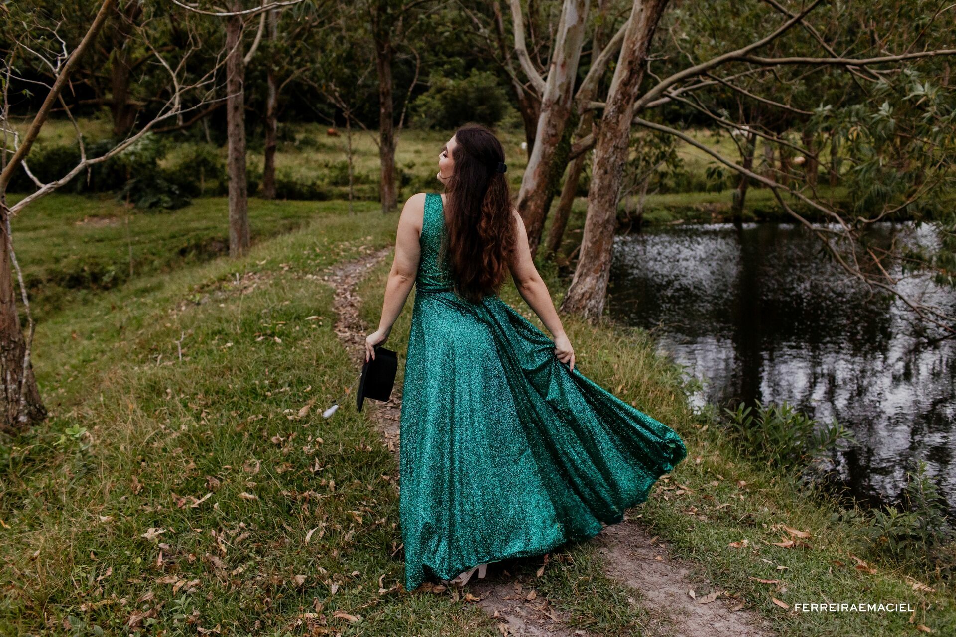 Foto Ensaio fotográfico de formatura - Design - UNISATC - Monise Possamai - Araranguá - SC - Imagem 32