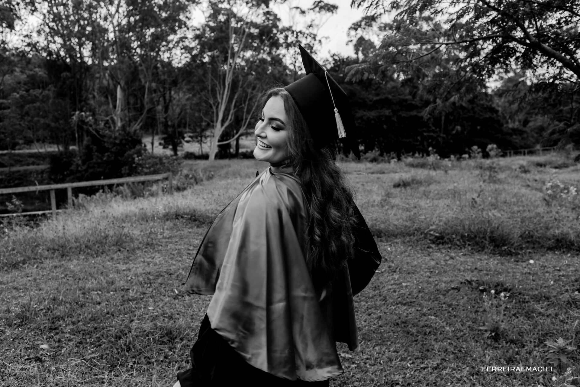 Foto Ensaio fotográfico de formatura - Design - UNISATC - Monise Possamai - Araranguá - SC - Imagem 10