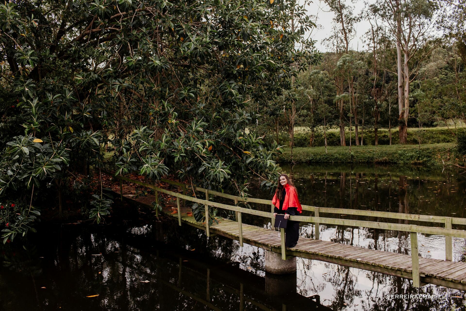 Foto Ensaio fotográfico de Formatura - Design - UNISATC - Monise Possamai - Araranguá - SC - Imagem 28