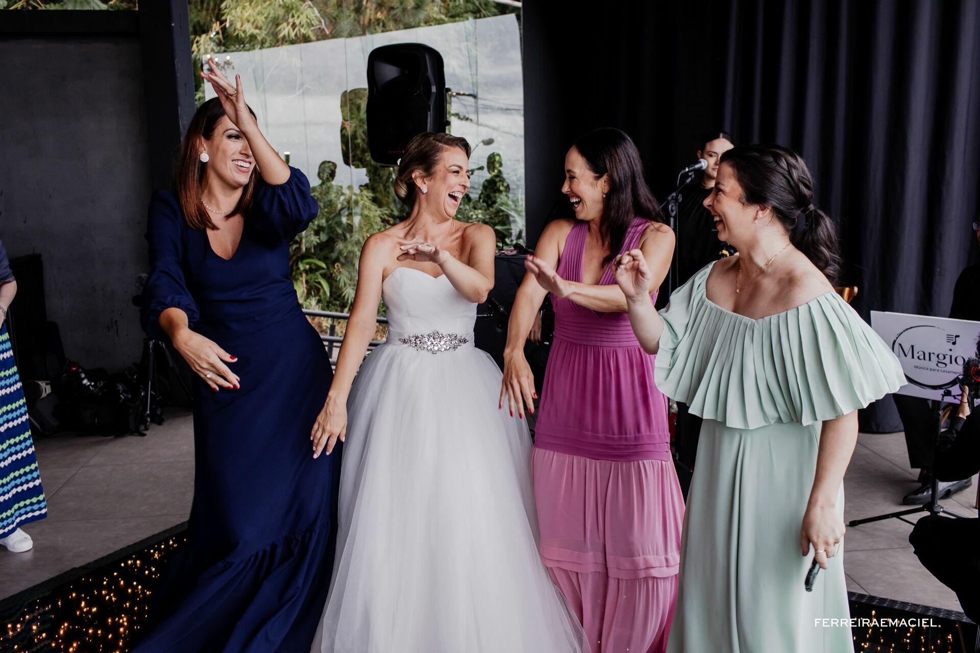 Foto Casamento Olívia e Cledinei - Indaiá Eventos - Lagoa da Conceição - Florianópolis - SC - Imagem 72