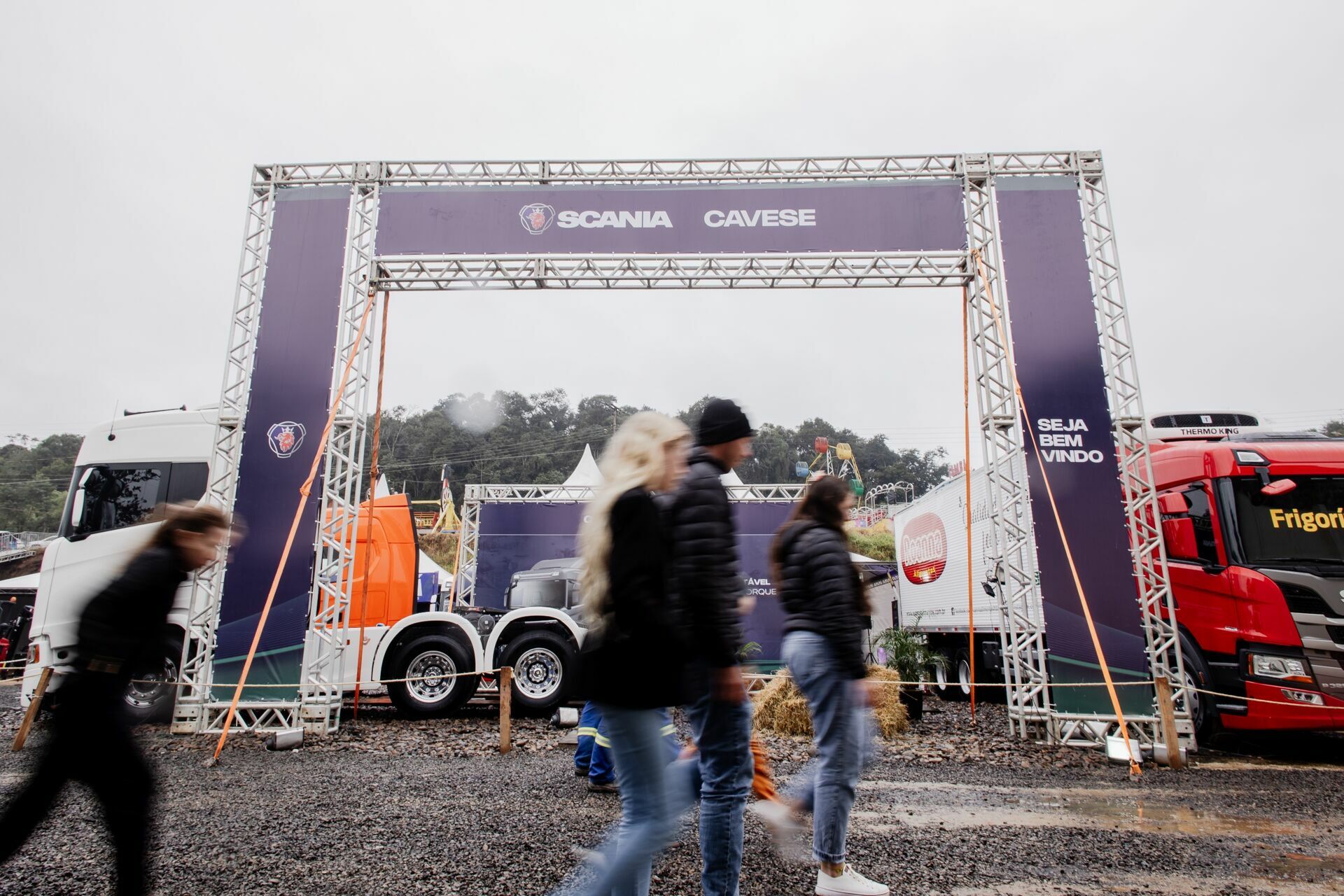 Foto Fotografia publicitÃ¡ria - Scania na Feagro - BraÃ§o do Norte - SC - Imagem 2