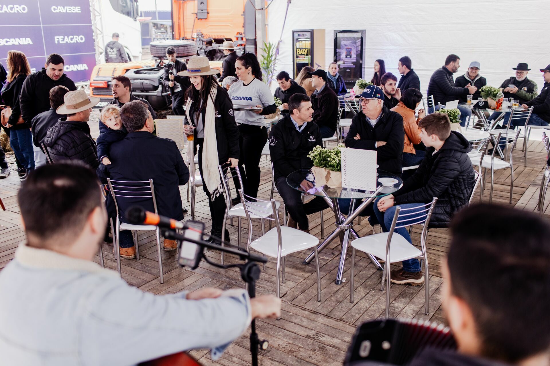 Foto Fotografia publicitÃ¡ria - Scania na Feagro - BraÃ§o do Norte - SC - Imagem 17