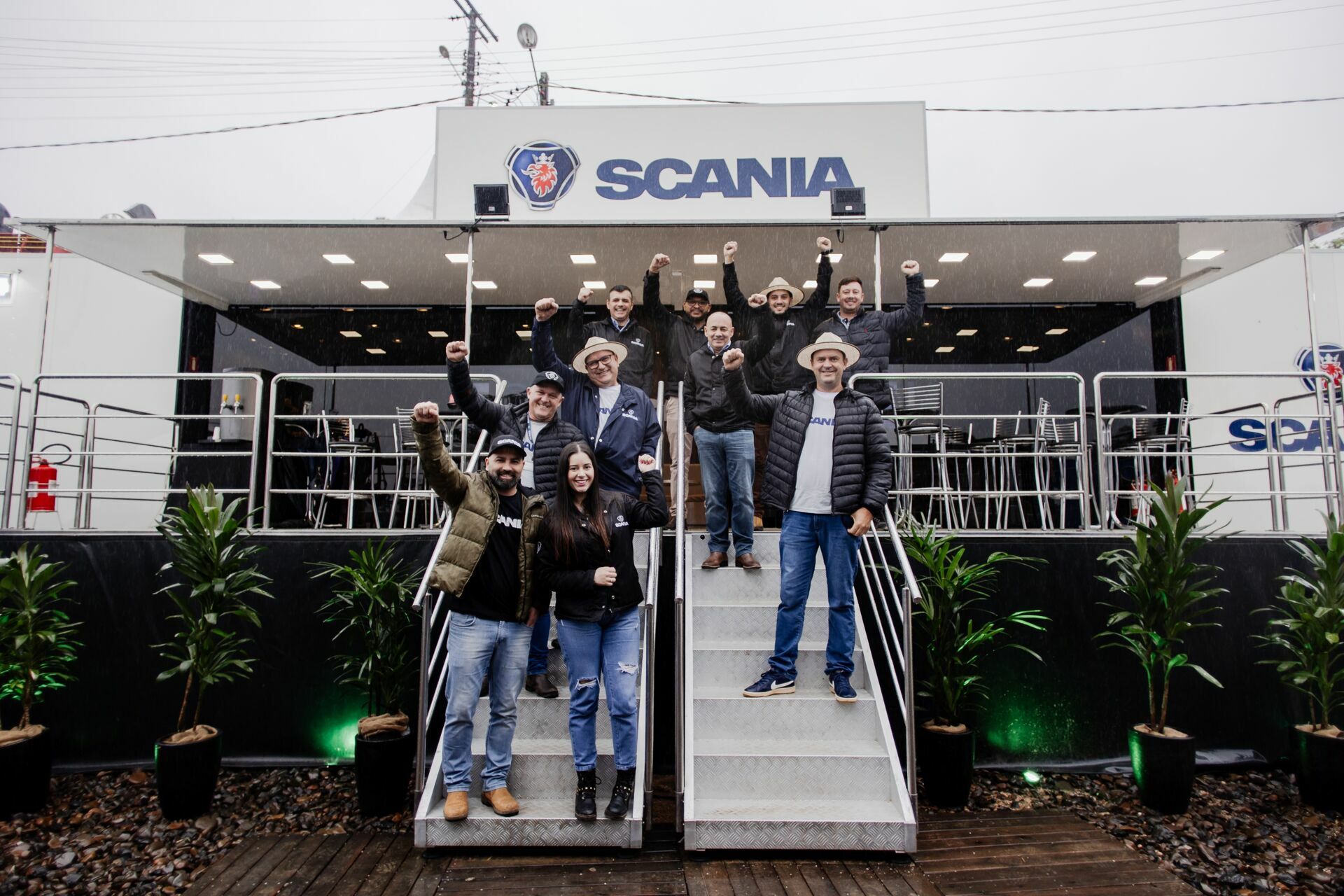 Foto Fotografia publicitÃ¡ria - Scania na Feagro - BraÃ§o do Norte - SC - Imagem 11