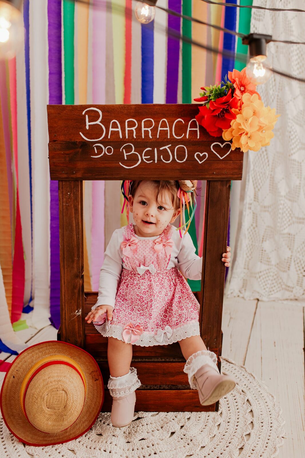 Foto Fotografia em estÃƒÂºdio - CenÃƒÂ¡rio Junino - Um ArraiÃƒÂ¡ de EmoÃƒÂ§ÃƒÂµes no EstÃƒÂºdio - Imagem 4