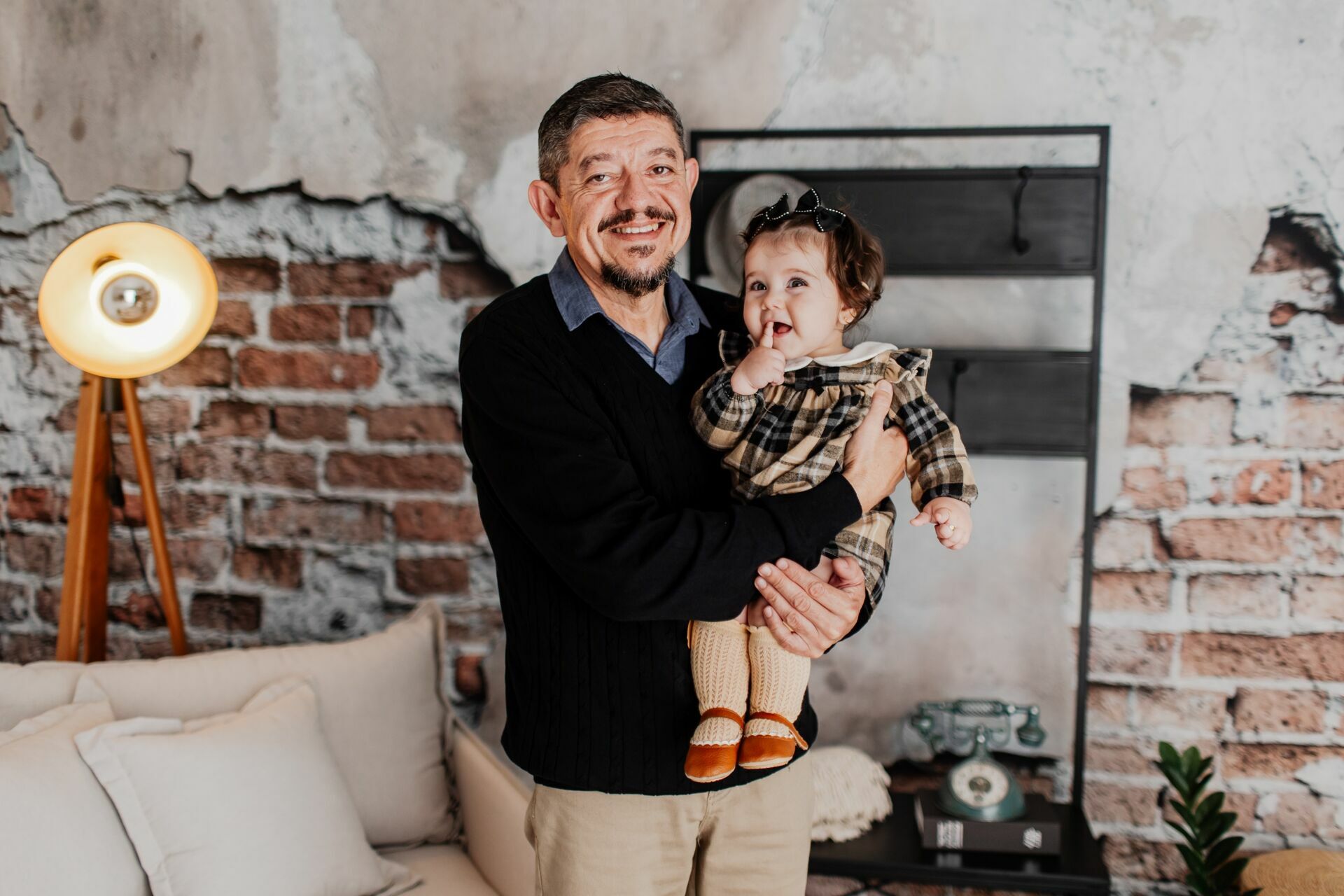 Foto Fotografia em estÃƒÂºdio - CenÃƒÂ¡rio Dia dos Pais - Amor e ConexÃƒÂ£o em Cada Foto - Imagem 13