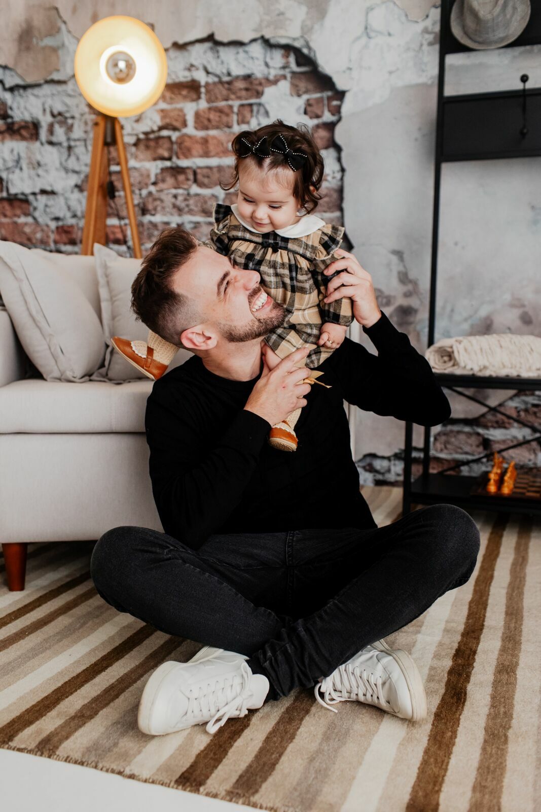 Foto Fotografia em estÃƒÂºdio - CenÃƒÂ¡rio Dia dos Pais - Amor e ConexÃƒÂ£o em Cada Foto - Imagem 9