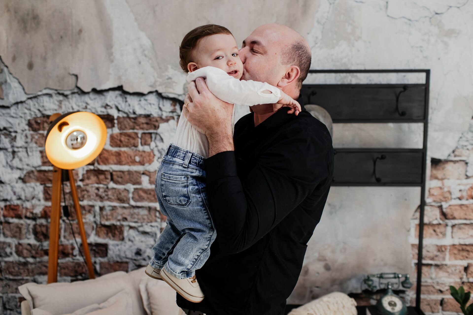 Foto Fotografia em estÃƒÂºdio - CenÃƒÂ¡rio Dia dos Pais - Amor e ConexÃƒÂ£o em Cada Foto - Imagem 110