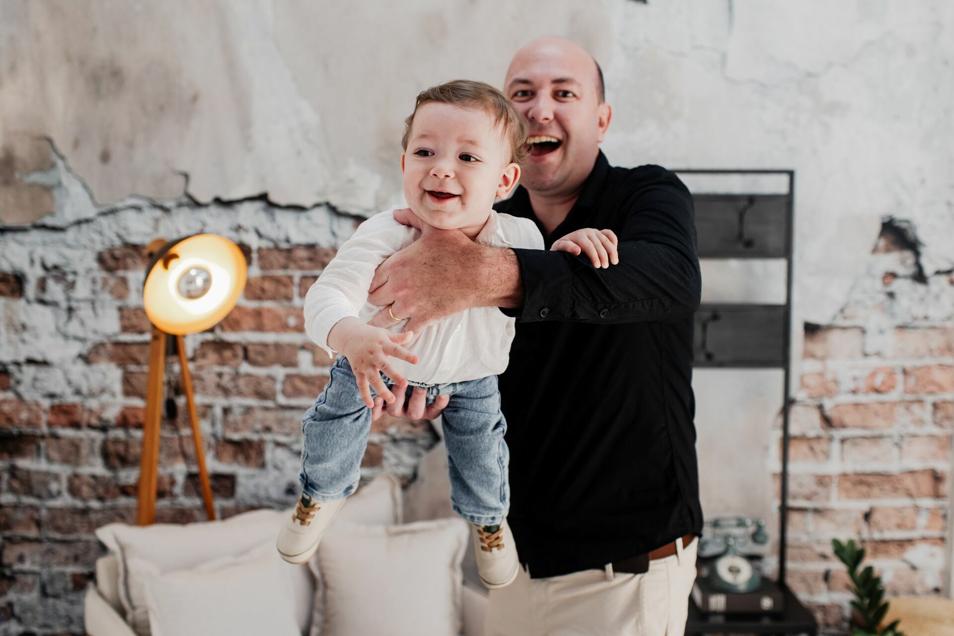 Foto Fotografia em estÃƒÂºdio - CenÃƒÂ¡rio Dia dos Pais - Amor e ConexÃƒÂ£o em Cada Foto - Imagem 117