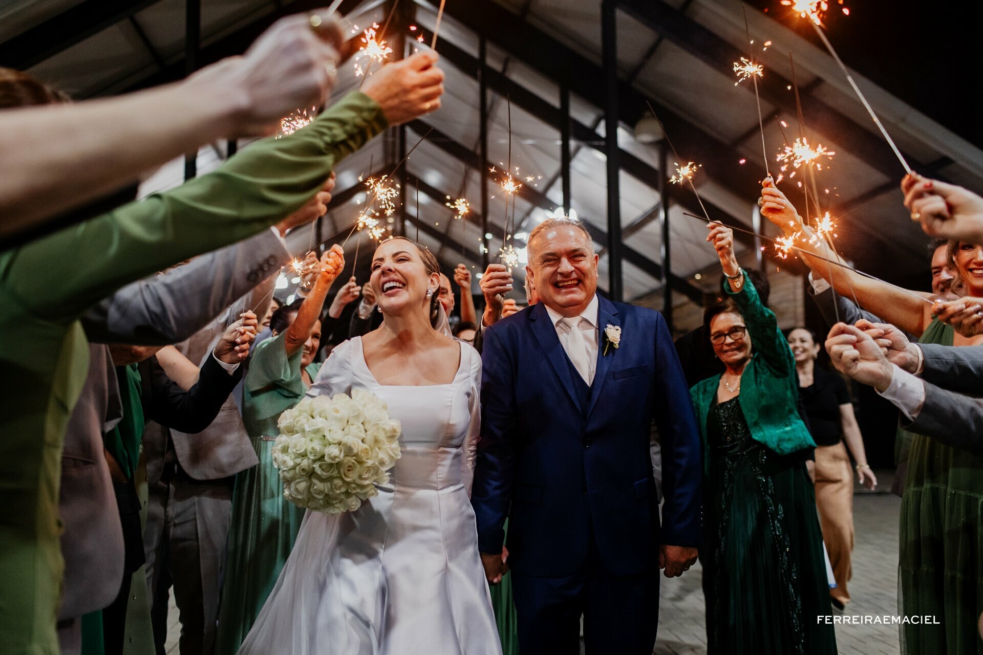 Casamento Katiuscia e Nivaldo - Igreja São José e Rhóis Centro de Eventos - Içara - SC