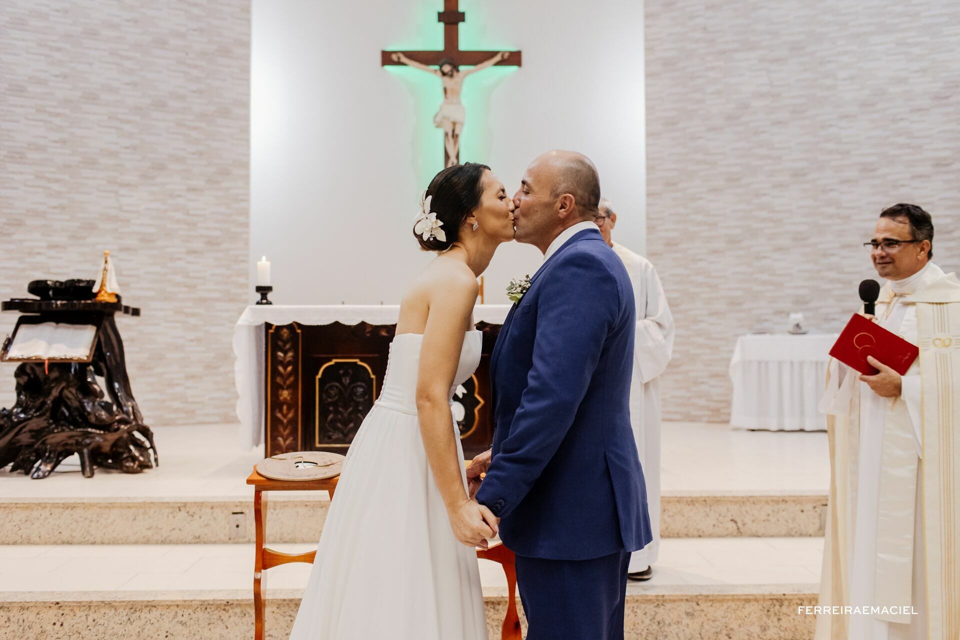 Foto Casamento Suellen e Jezon - Igreja Matriz São Roque - Timbé do Sul - SC Foto Casamento Suellen e Jezon - Igreja Matriz São Roque - Timbé do Sul - SC - Imagem 88