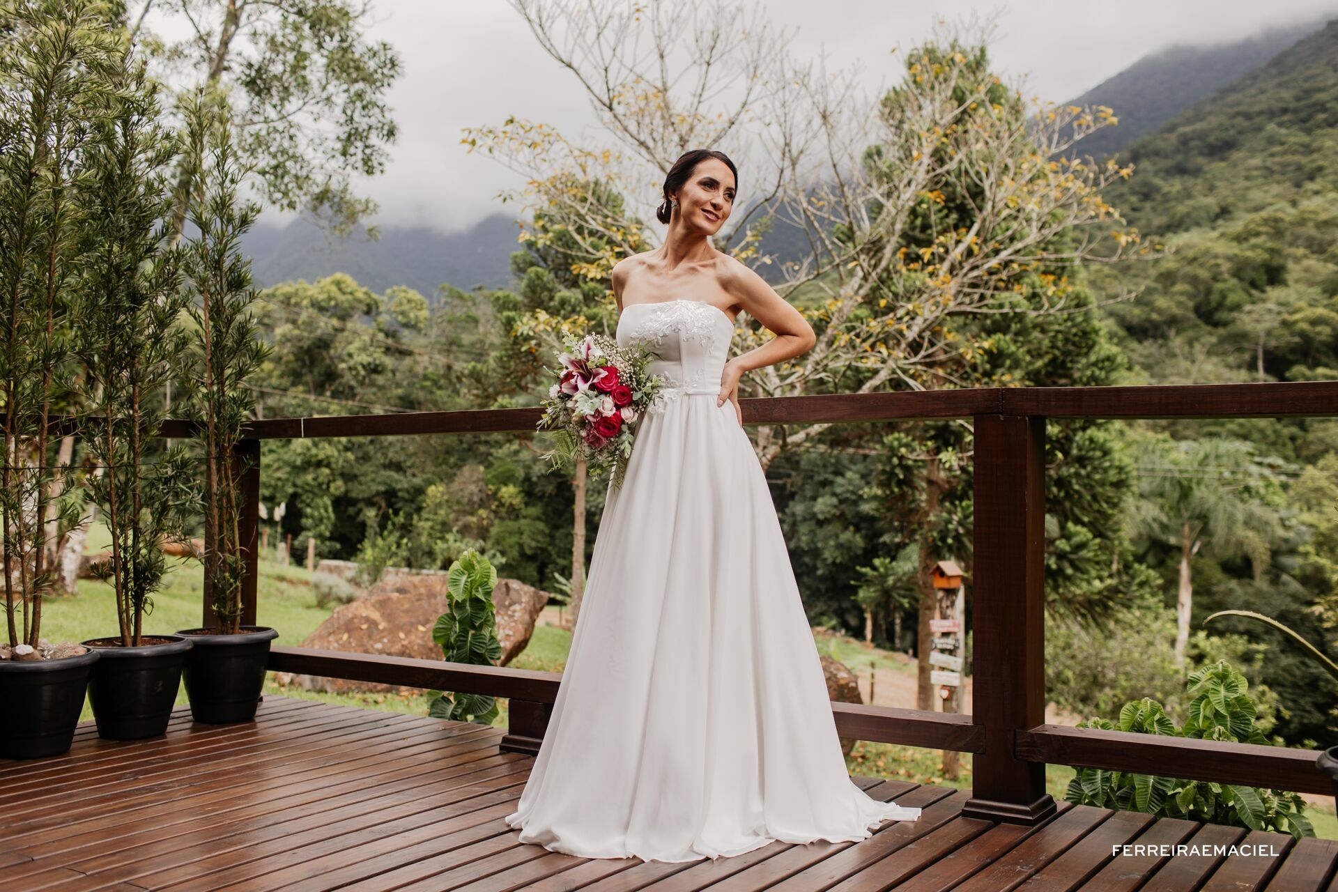 Foto Casamento Suellen e Jezon - Igreja Matriz São Roque - Timbé do Sul - SC Foto Casamento Suellen e Jezon - Igreja Matriz São Roque - Timbé do Sul - SC - Imagem 36