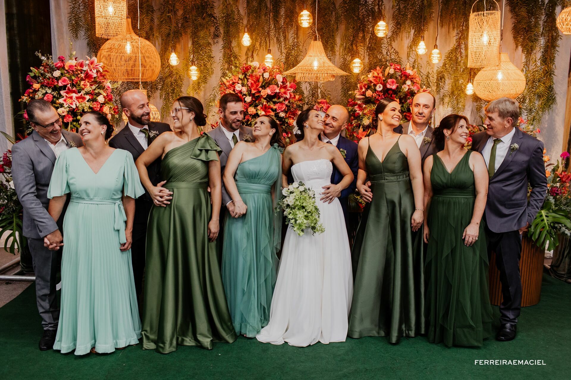 Foto Casamento Suellen e Jezon - Igreja Matriz São Roque - Timbé do Sul - SC Foto Casamento Suellen e Jezon - Igreja Matriz São Roque - Timbé do Sul - SC - Imagem 129