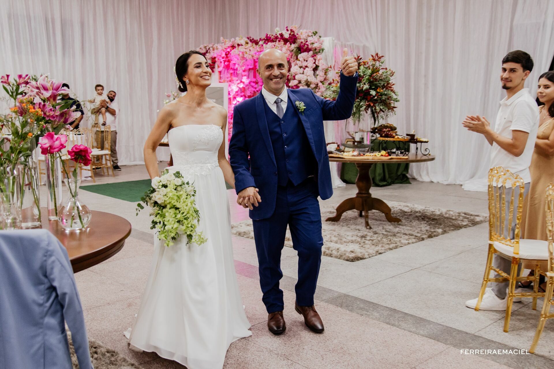 Foto Casamento Suellen e Jezon - Igreja Matriz São Roque - Timbé do Sul - SC Foto Casamento Suellen e Jezon - Igreja Matriz São Roque - Timbé do Sul - SC - Imagem 123