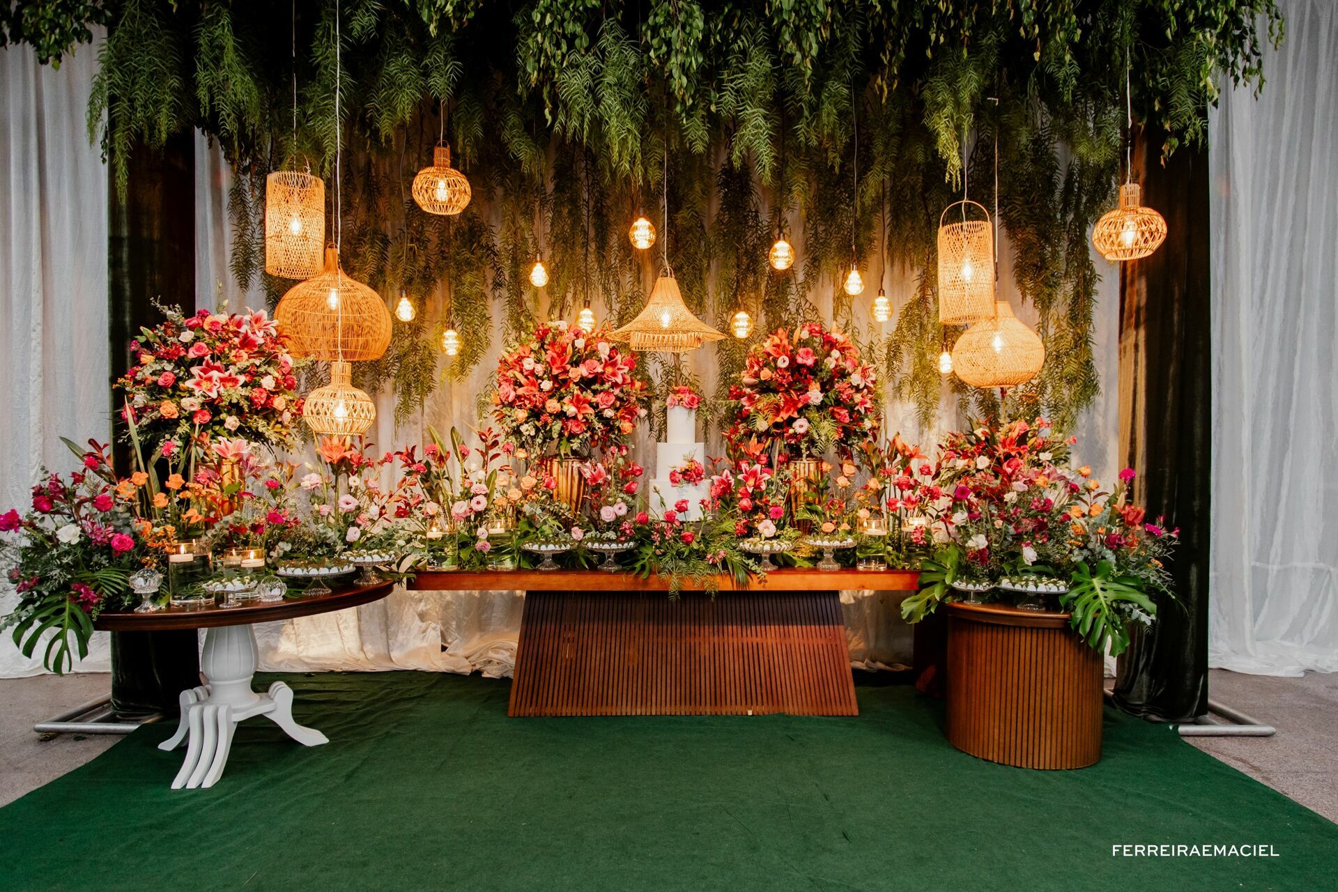 Foto Casamento Suellen e Jezon - Igreja Matriz São Roque - Timbé do Sul - SC Foto Casamento Suellen e Jezon - Igreja Matriz São Roque - Timbé do Sul - SC - Imagem 119