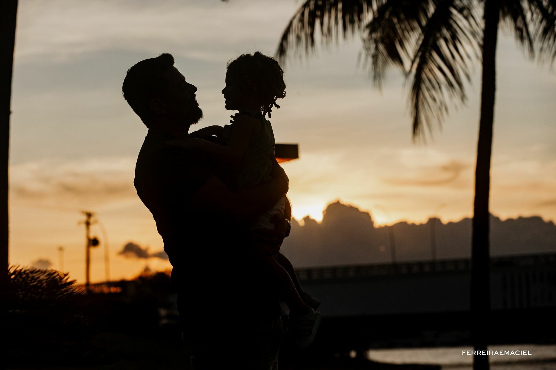 Foto Ensaio fotográfico familiar - Jonatas e Rebeka - Sessão Externa de fotografia - Brasília - DF Foto Ensaio fotográfico familiar - Jonatas e Rebeka - Sessão Externa de fotografia - Brasília - DF - Imagem 55