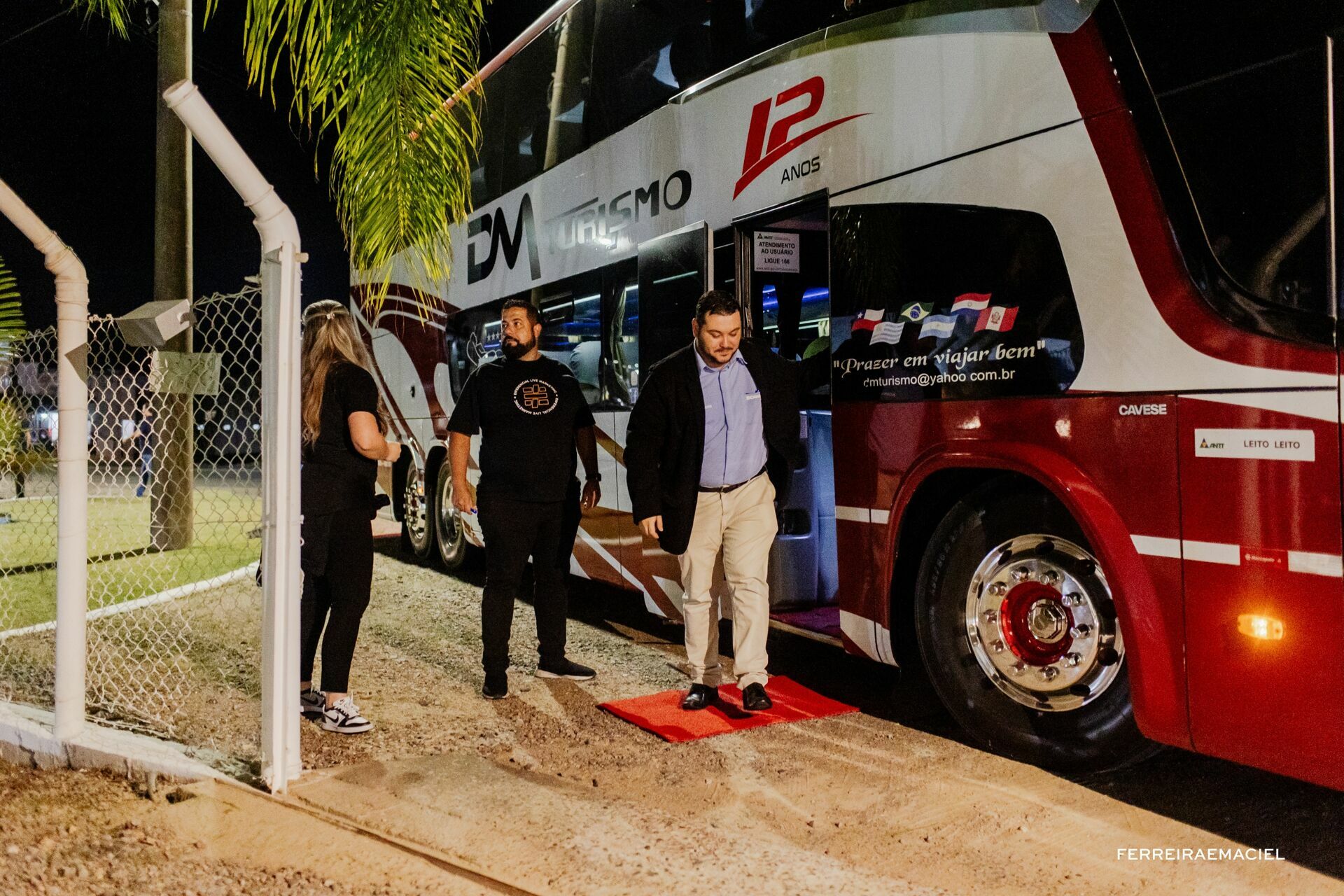 Foto Fotografia e Filmagem Publicitária do Sorteio do Caminhão Bravo para o Consórcio Scania - Le Blanc Centro de Eventos - Tubarão - SC Foto Fotografia e Filmagem Publicitária do Sorteio do Caminhão Bravo para o Consórcio Scania - Le Blanc Centro de Eventos - Tubarão - SC - Imagem 27