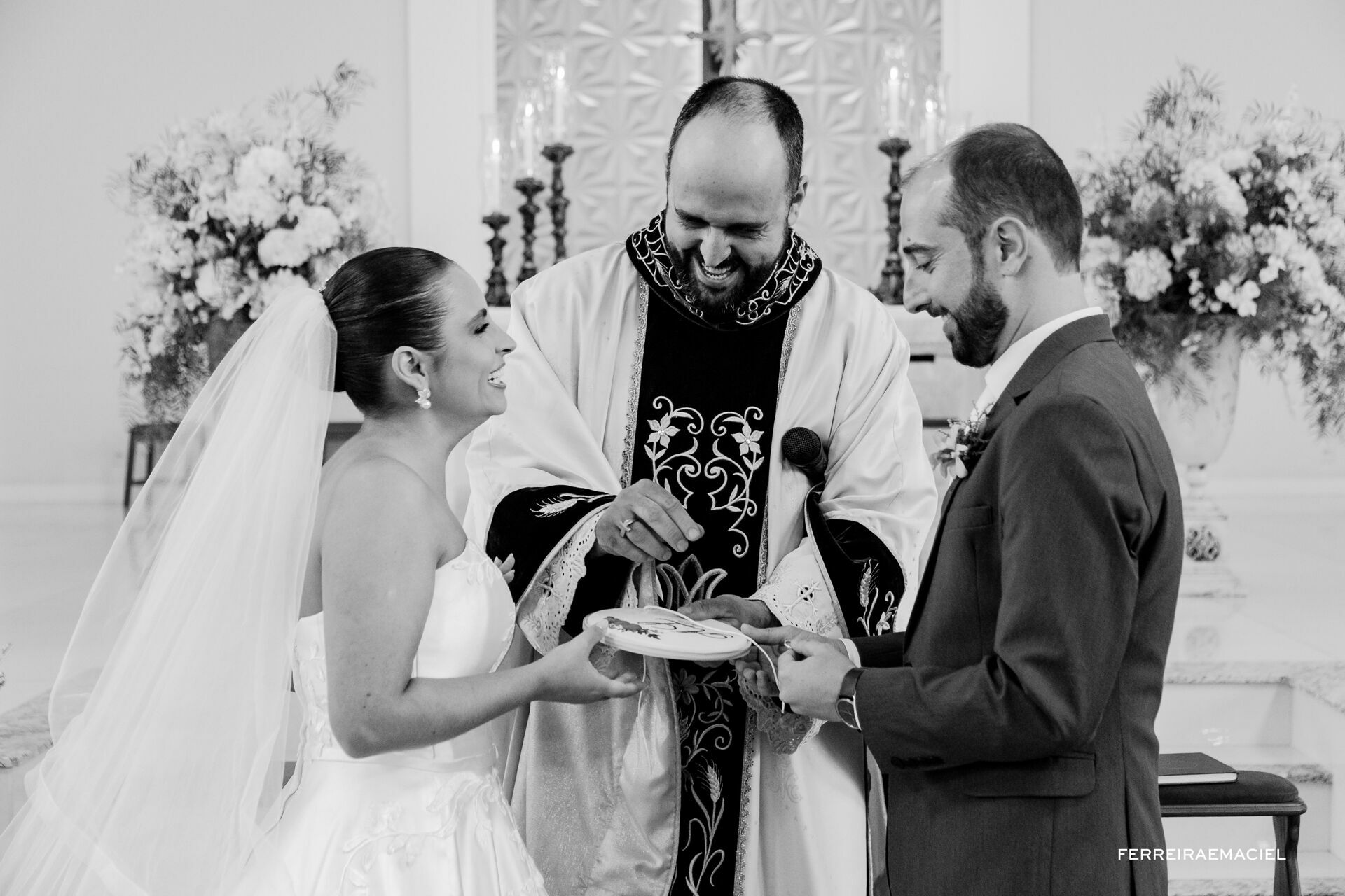Foto Casamento Ana Paula e Luan - Paróquia Santa Rosa de Lima e Parque das Águas - Santa Rosa do Sul - Sombrio - SC Foto Casamento Ana Paula e Luan - Paróquia Santa Rosa de Lima e Parque das Águas - Santa Rosa do Sul - Sombrio - SC - Imagem 67