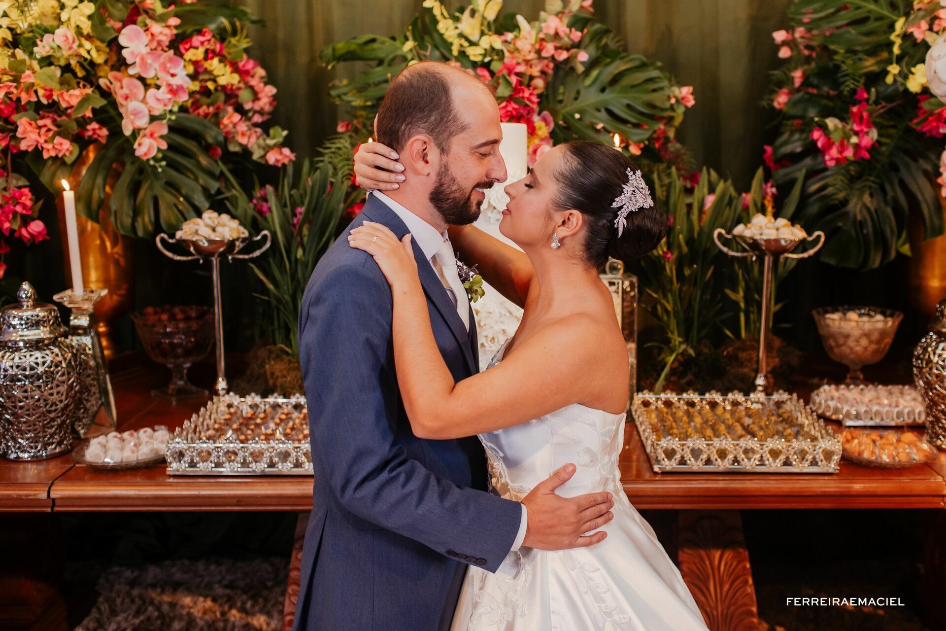 Foto Casamento Ana Paula e Luan - Paróquia Santa Rosa de Lima e Parque das Águas - Santa Rosa do Sul - Sombrio - SC Foto Casamento Ana Paula e Luan - Paróquia Santa Rosa de Lima e Parque das Águas - Santa Rosa do Sul - Sombrio - SC - Imagem 101