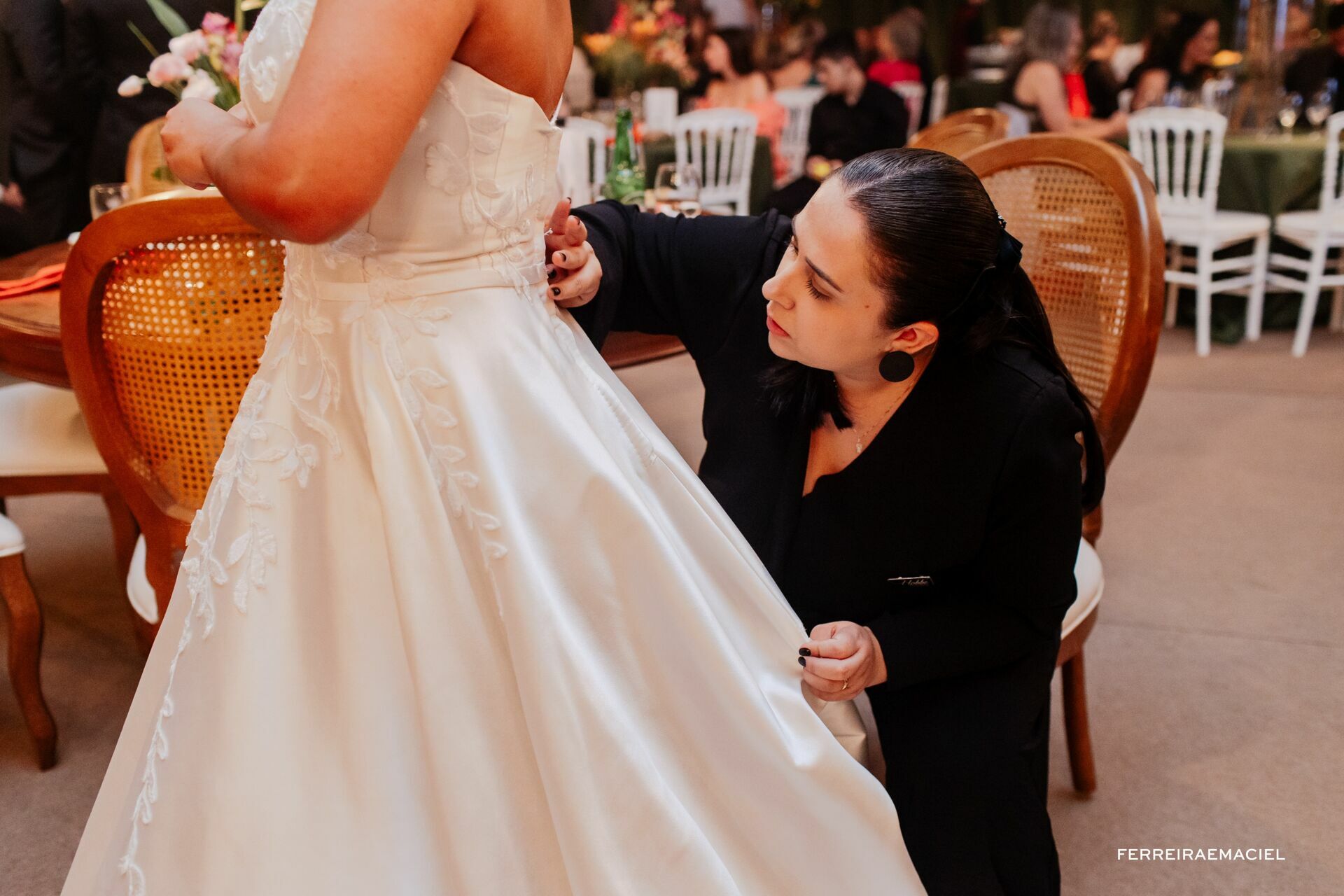 Foto Casamento Ana Paula e Luan - Paróquia Santa Rosa de Lima e Parque das Águas - Santa Rosa do Sul - Sombrio - SC Foto Casamento Ana Paula e Luan - Paróquia Santa Rosa de Lima e Parque das Águas - Santa Rosa do Sul - Sombrio - SC - Imagem 102
