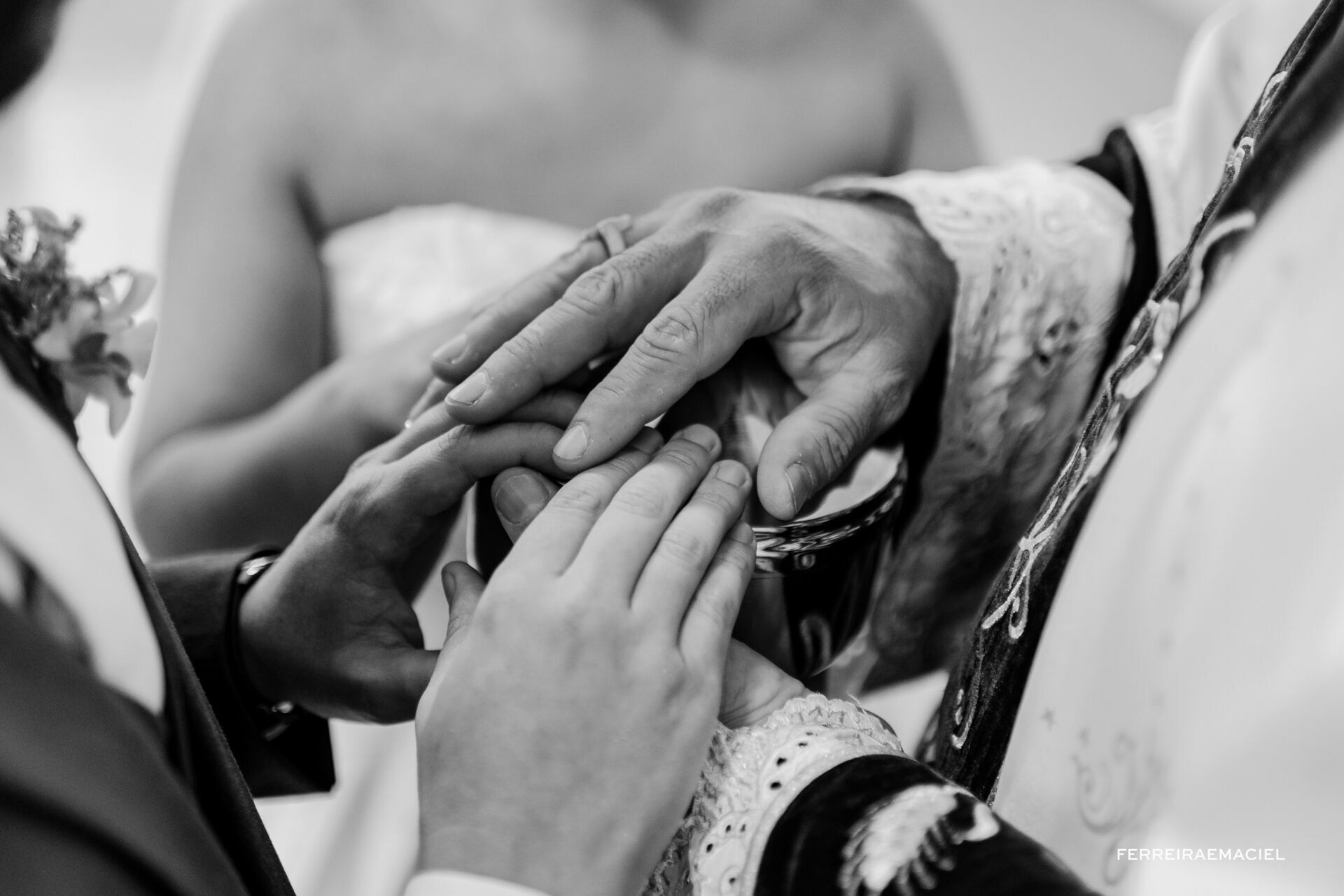 Foto Casamento Ana Paula e Luan - Paróquia Santa Rosa de Lima e Parque das Águas - Santa Rosa do Sul - Sombrio - SC Foto Casamento Ana Paula e Luan - Paróquia Santa Rosa de Lima e Parque das Águas - Santa Rosa do Sul - Sombrio - SC - Imagem 75