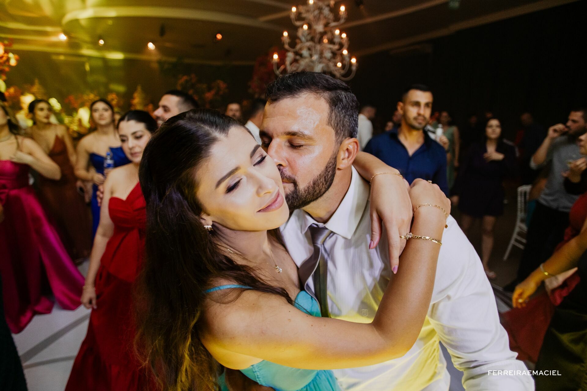 Foto Casamento Ana Paula e Luan - Paróquia Santa Rosa de Lima e Parque das Águas - Santa Rosa do Sul - Sombrio - SC Foto Casamento Ana Paula e Luan - Paróquia Santa Rosa de Lima e Parque das Águas - Santa Rosa do Sul - Sombrio - SC - Imagem 128