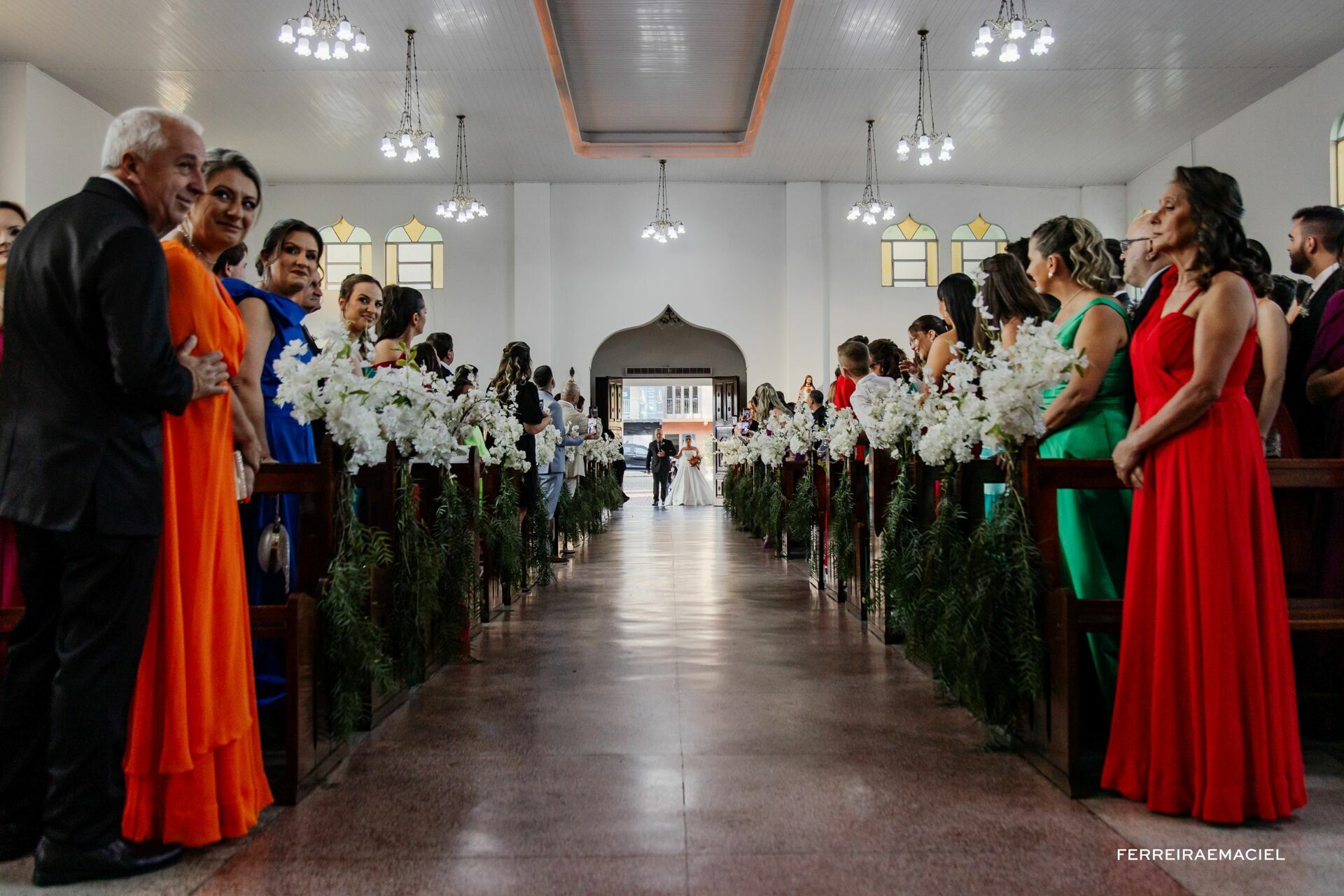 Foto Casamento Ana Paula e Luan - Paróquia Santa Rosa de Lima e Parque das Águas - Santa Rosa do Sul - Sombrio - SC Foto Casamento Ana Paula e Luan - Paróquia Santa Rosa de Lima e Parque das Águas - Santa Rosa do Sul - Sombrio - SC - Imagem 49