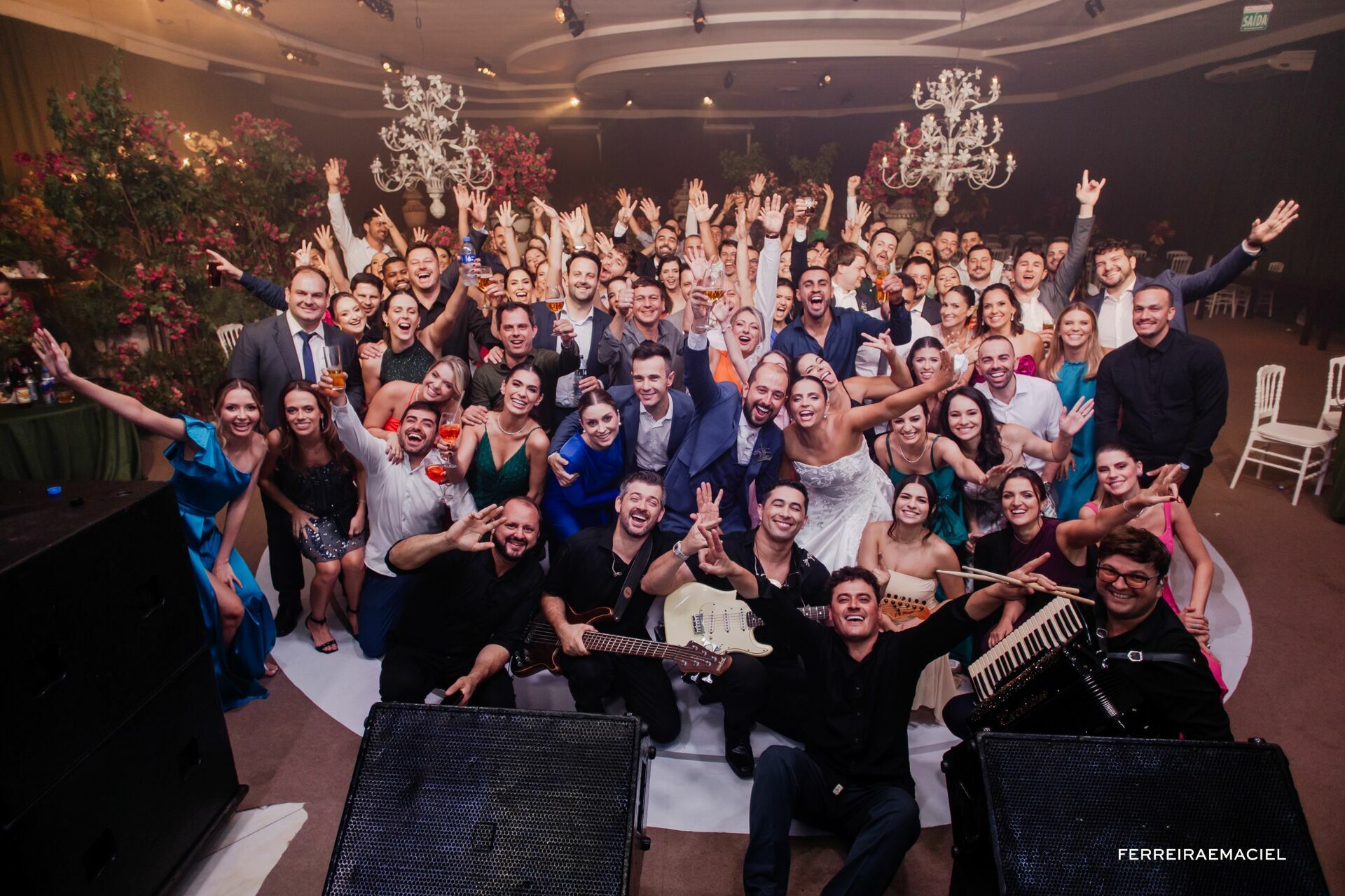 Foto Casamento Ana Paula e Luan - Paróquia Santa Rosa de Lima e Parque das Águas - Santa Rosa do Sul - Sombrio - SC Foto Casamento Ana Paula e Luan - Paróquia Santa Rosa de Lima e Parque das Águas - Santa Rosa do Sul - Sombrio - SC - Imagem 135