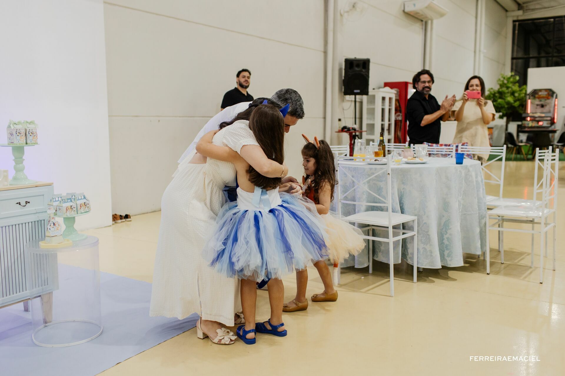 Foto Festa de Aniversário Infantil - Aniversário Luiza e Helena - Espaço Allegra Park - Araranguá - SC Foto Festa de Aniversário Infantil - Aniversário Luiza e Helena - Espaço Allegra Park - Araranguá - SC - Imagem 45